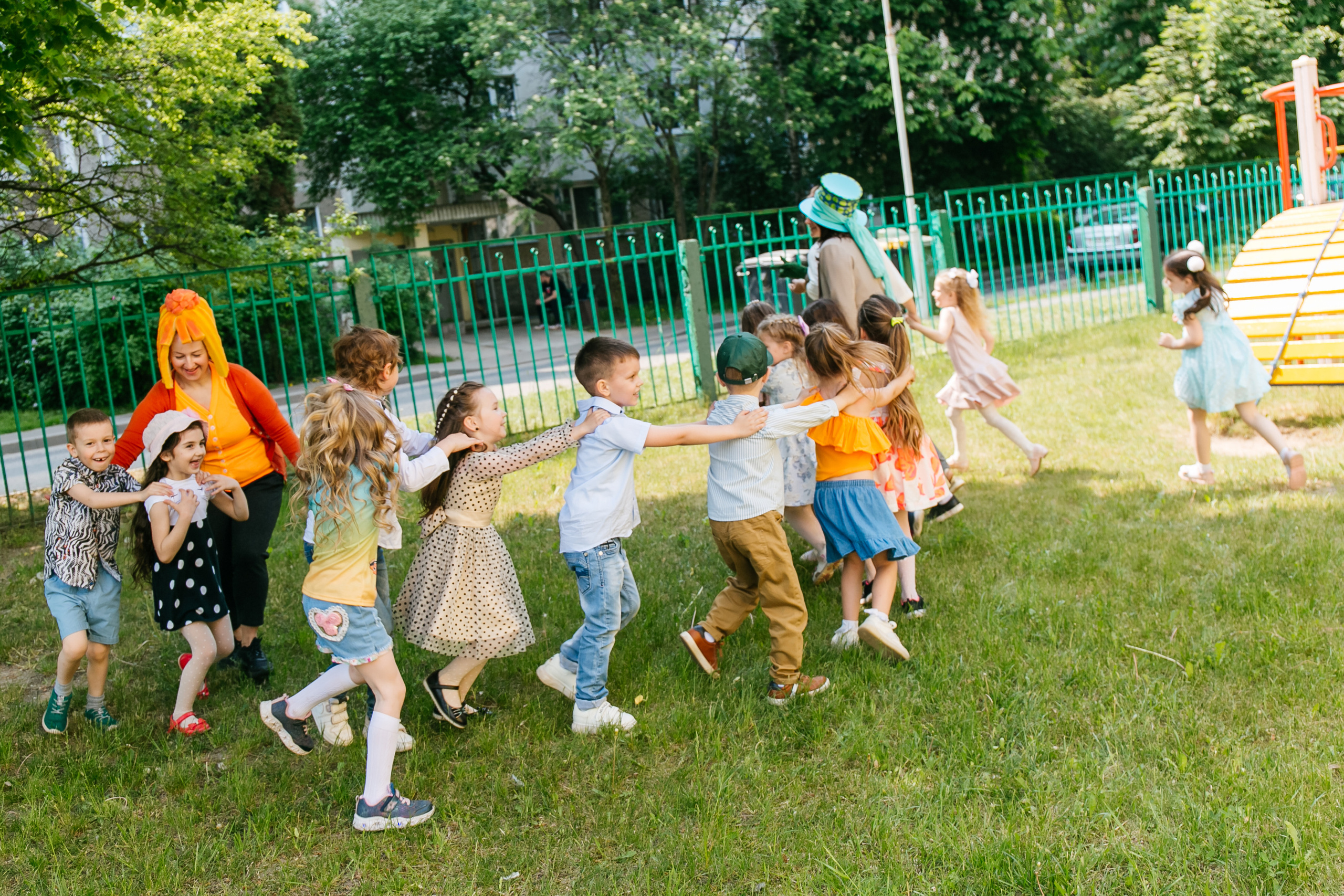 Фотограф в детский сад, фотосъемка в детском саду, Минск | Каталог с ценами