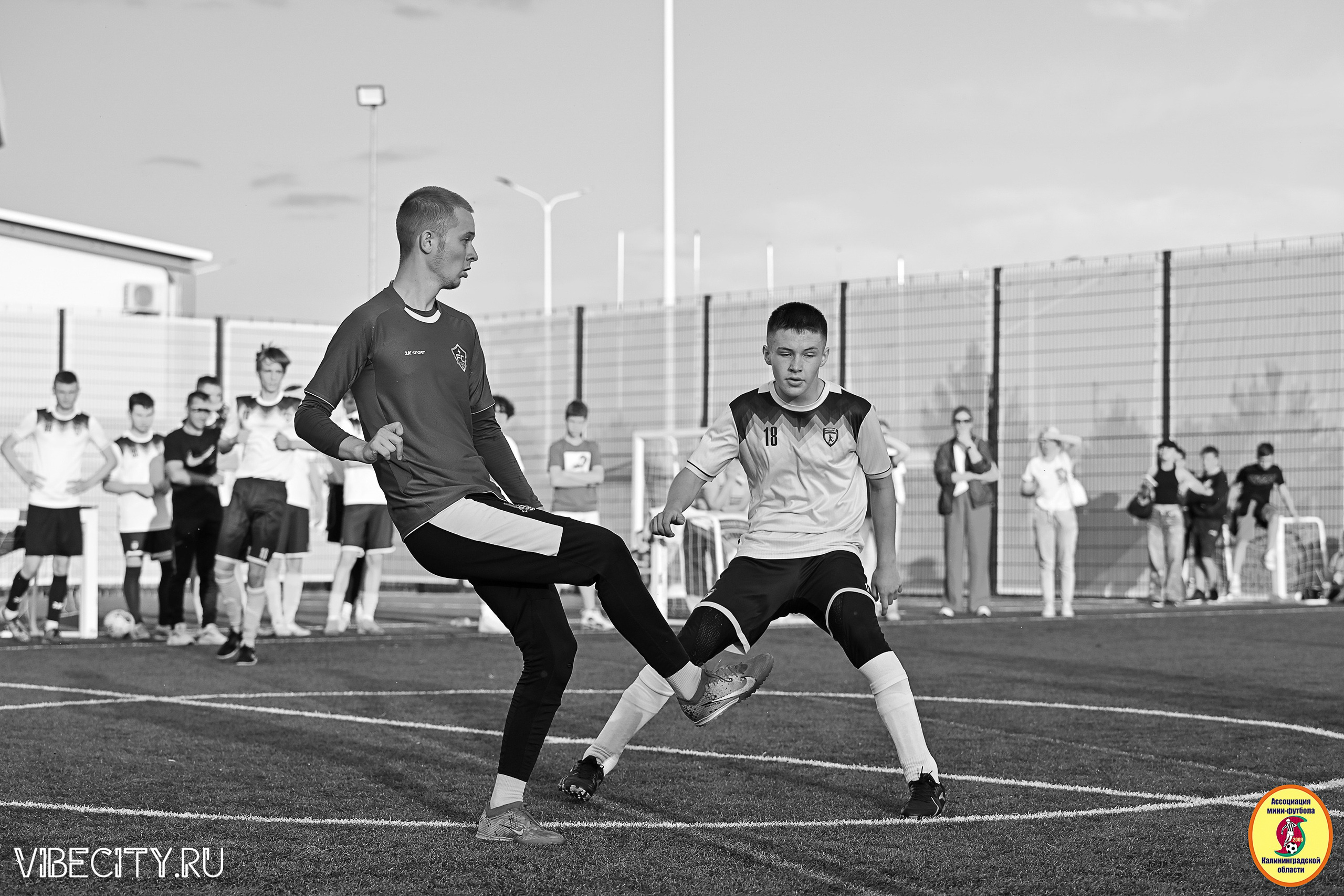 ИГРЫ МИНИ-ФУТБОЛЬНОЙ И КОРПОРАТИВНОЙ ЛИГИ. VIBECITY.RU Вайб Сити Ру Фоторепортажи Фотоотчеты Калининград
