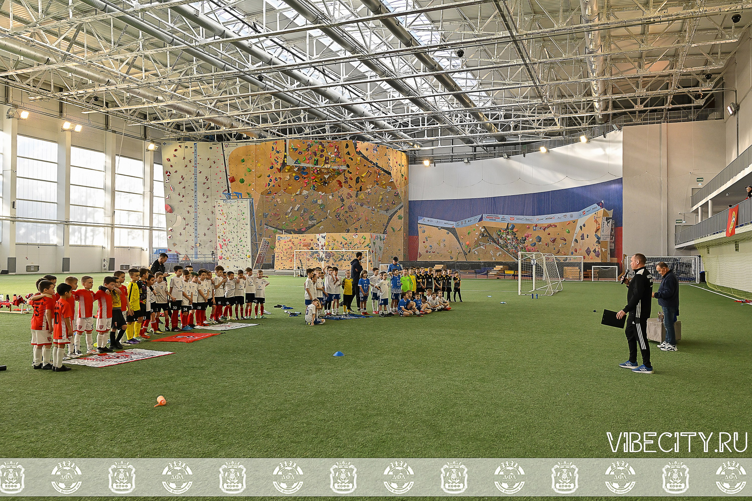КУБОК БАЛТИЙСКОЙ ЛИГИ ПО МИНИ-ФУТБОЛУ U9 ЗЛ. VIBECITY.RU Вайб Сити Ру Фоторепортажи Фотоотчеты Калининград