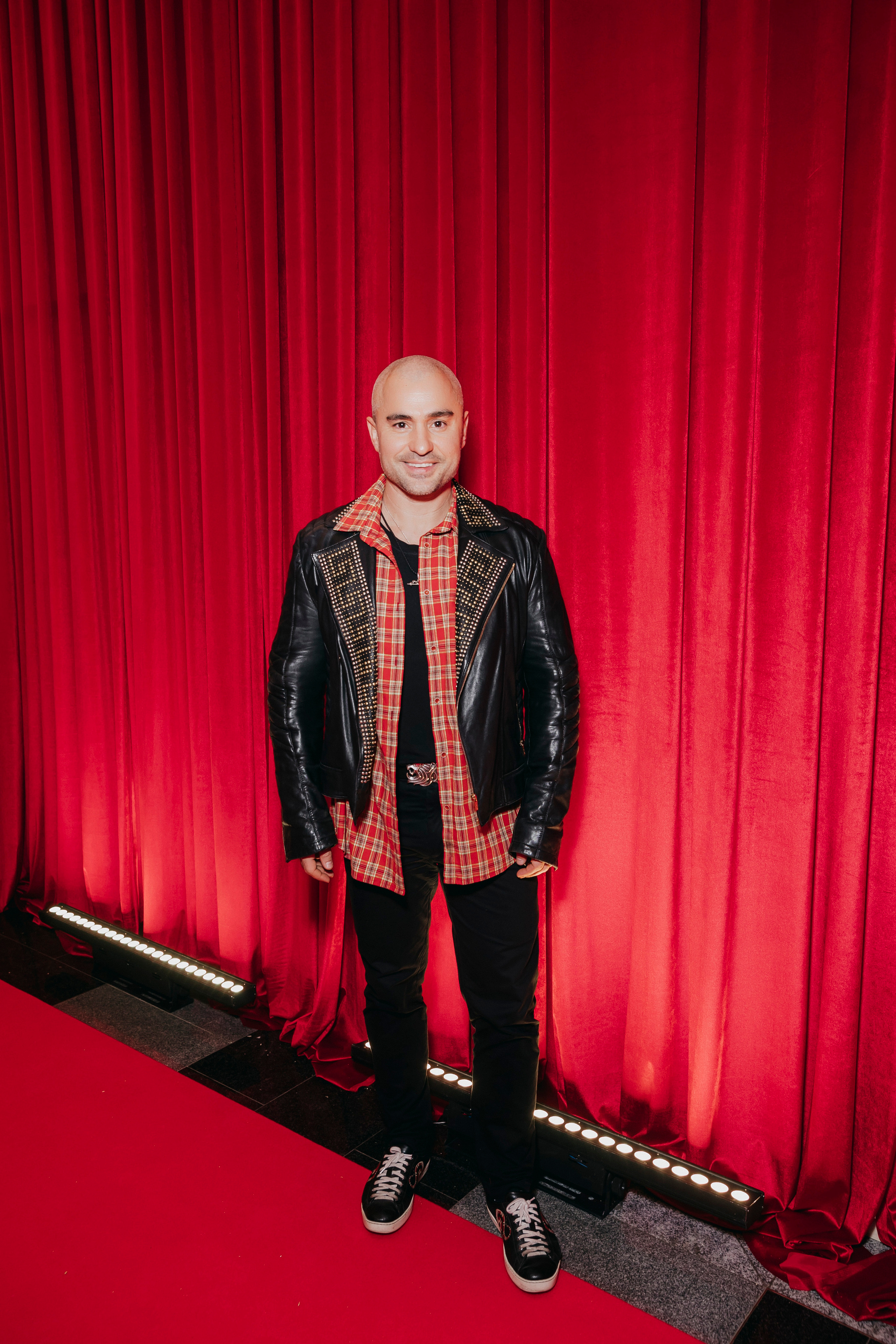 Омар Байрамов в кинотеатре «Иллюзион» на закрытой презентации клипа на песню Ольги Бузовой «Позови».