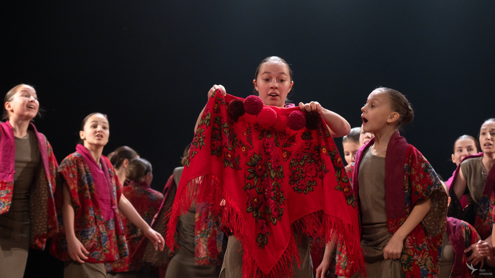 Хореографический спектакль «На след и Я». Репортажный фотограф в Казани Павел Серпокрылов