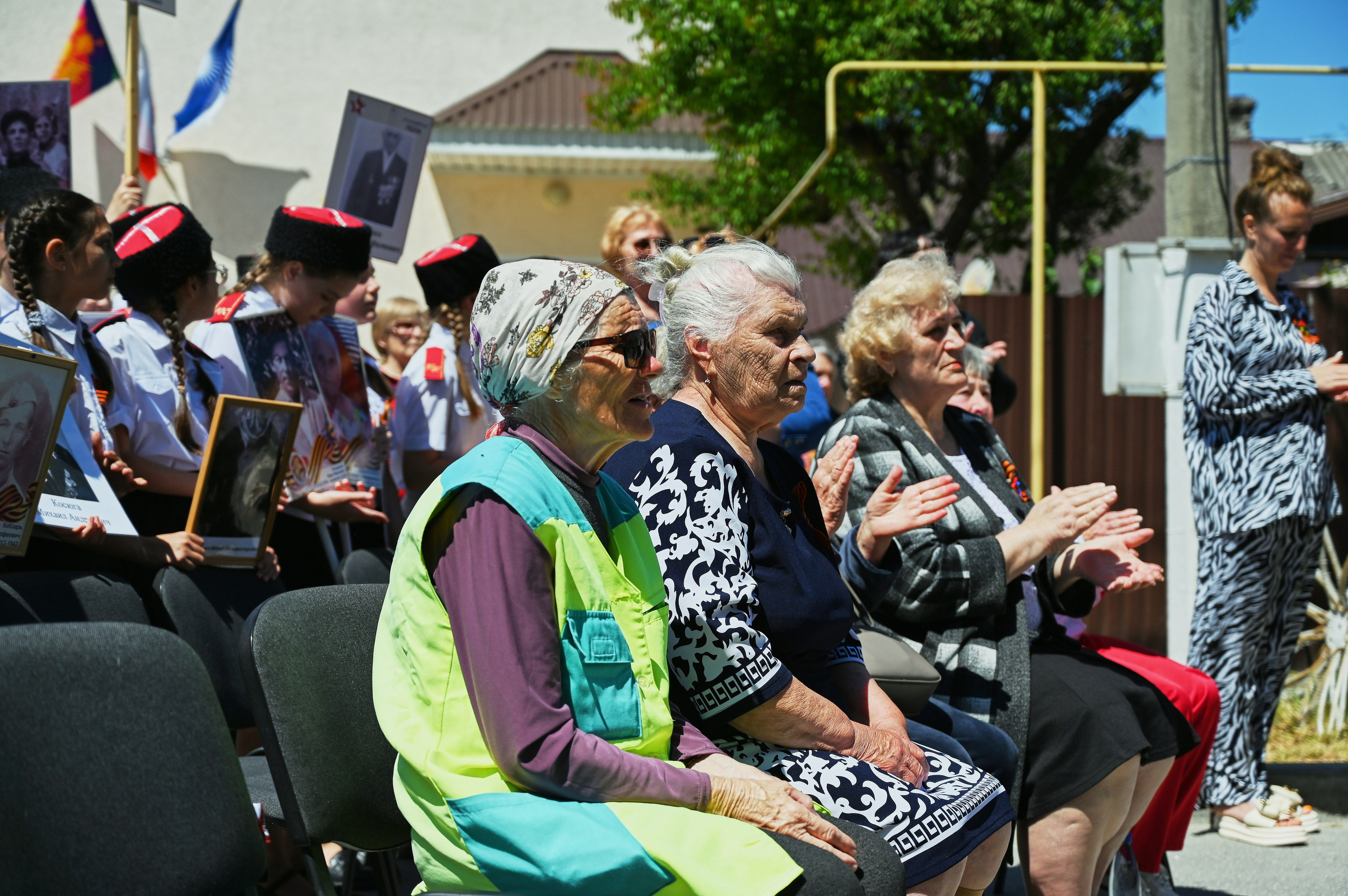 Митинг в с. Виноградное. Жизнь курорта Кабардинка в фотографиях
