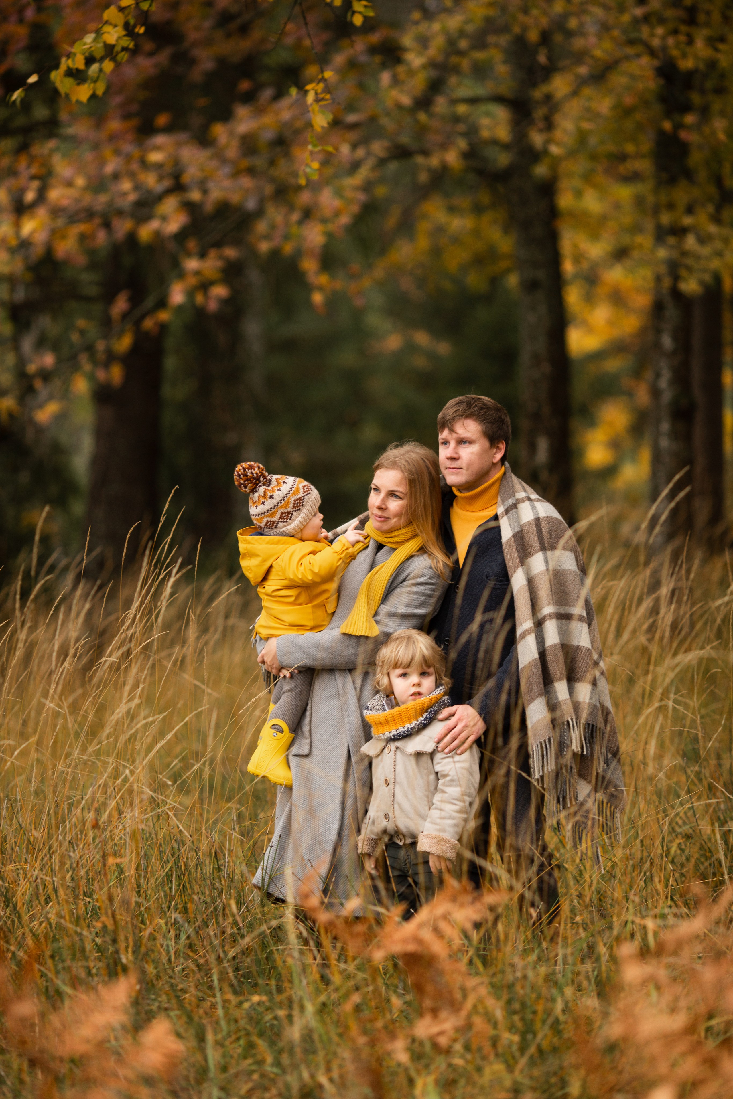 Семейная фотосессия на природе, фотограф Звенигород, семейный фотограф. Фотограф Олеся Бакалина