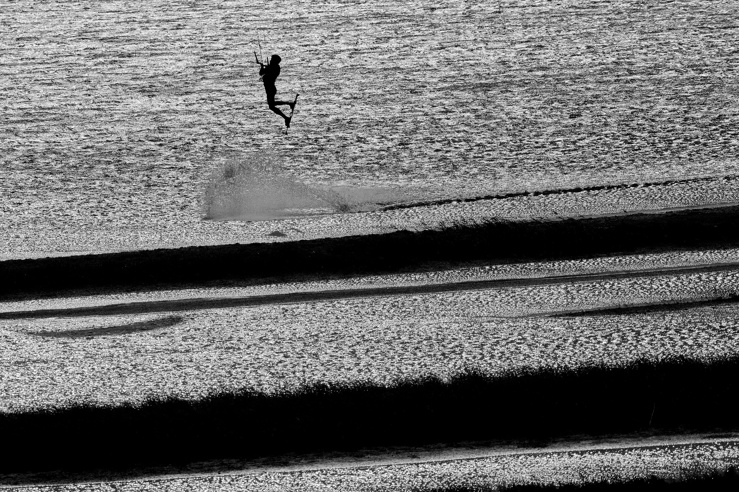 Благовещенская, коса Голенькая, кайтинг, кайтсерфинг, фотографика, чб, черно-белая фотография