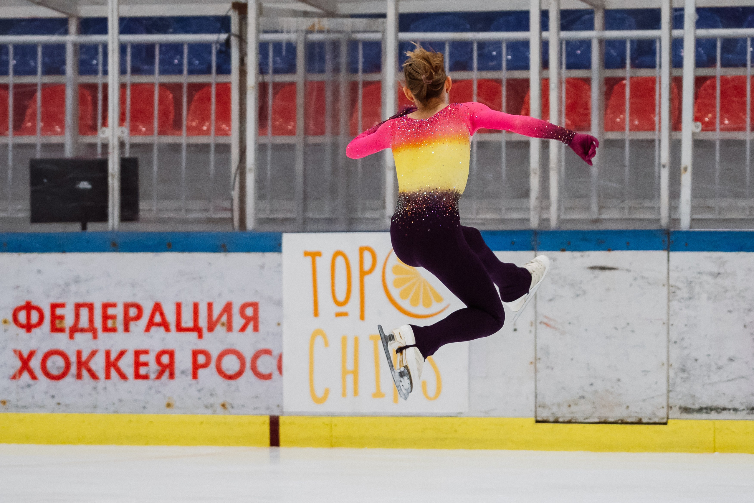 Первенство ДФО и СФО по фигурному катанию на коньках г. Искитим. Воробьева Ксения — Спортивный и танцевальный фотограф Новосибирск