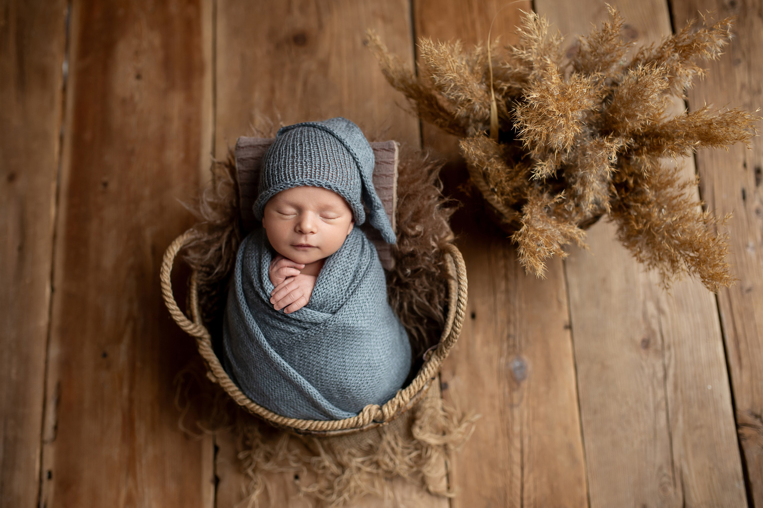 NEWBORN. Творческая команда Ульяшевы, свадебная и семейная фотография. Кахахста