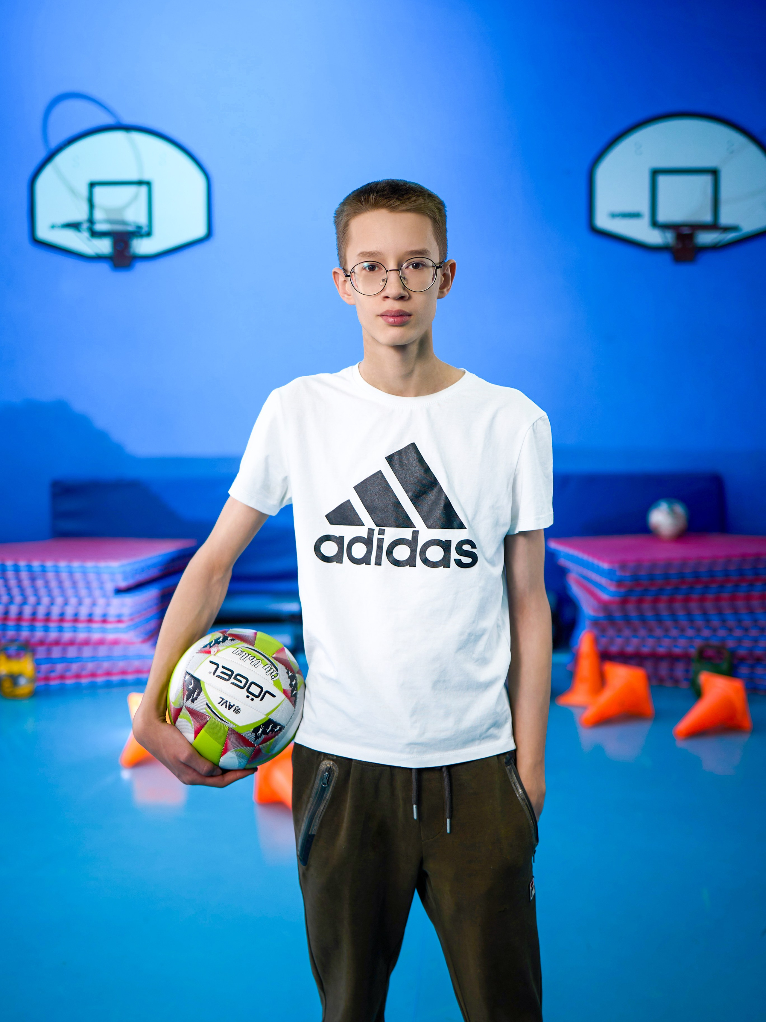 Выпускные альбомы в Тюмени для школ, садов, вузов спортивных секций