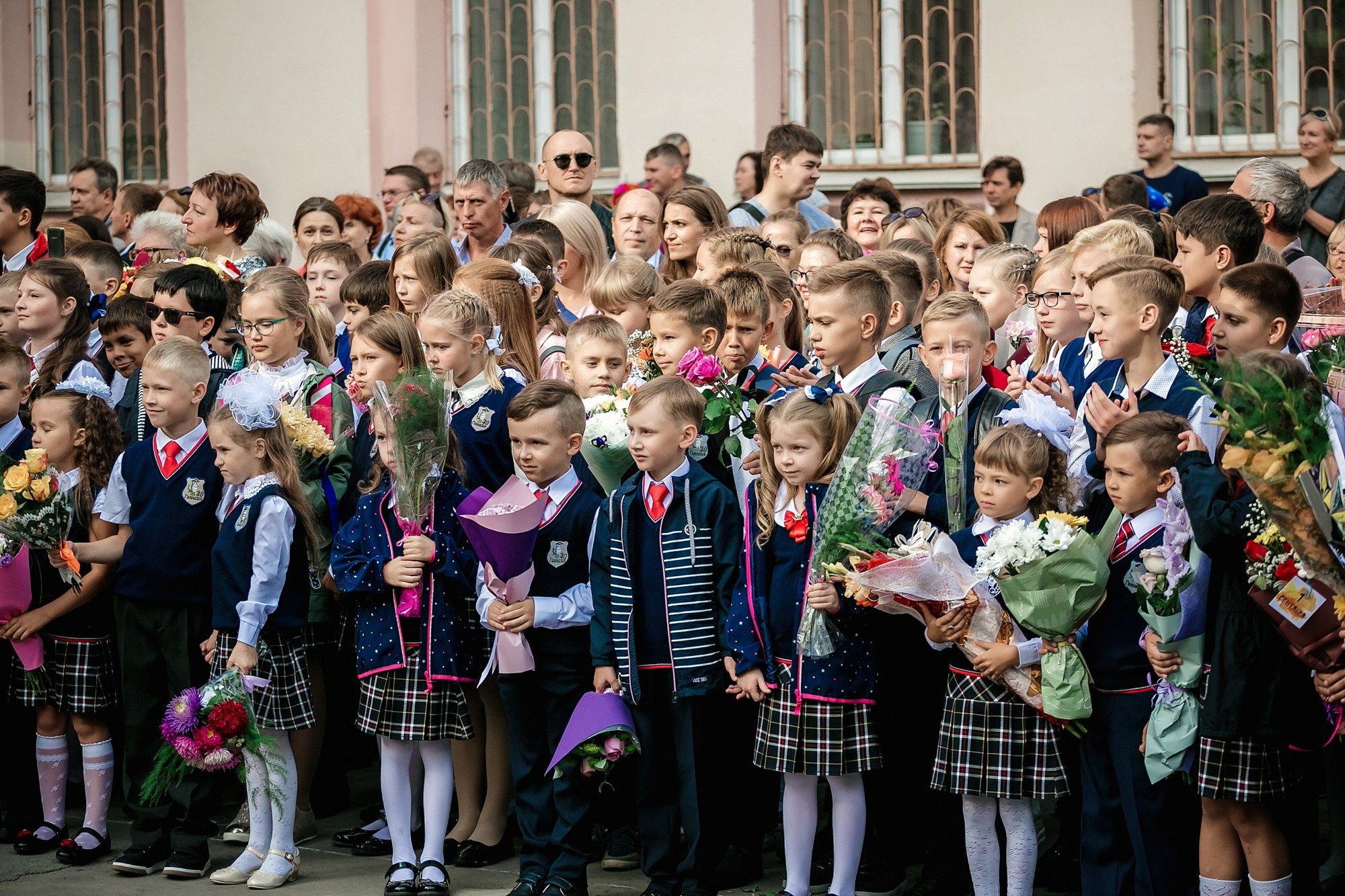 1 сентября. Свадебный репортажный и фуд фотограф в Барнауле Гайфулин Виталий