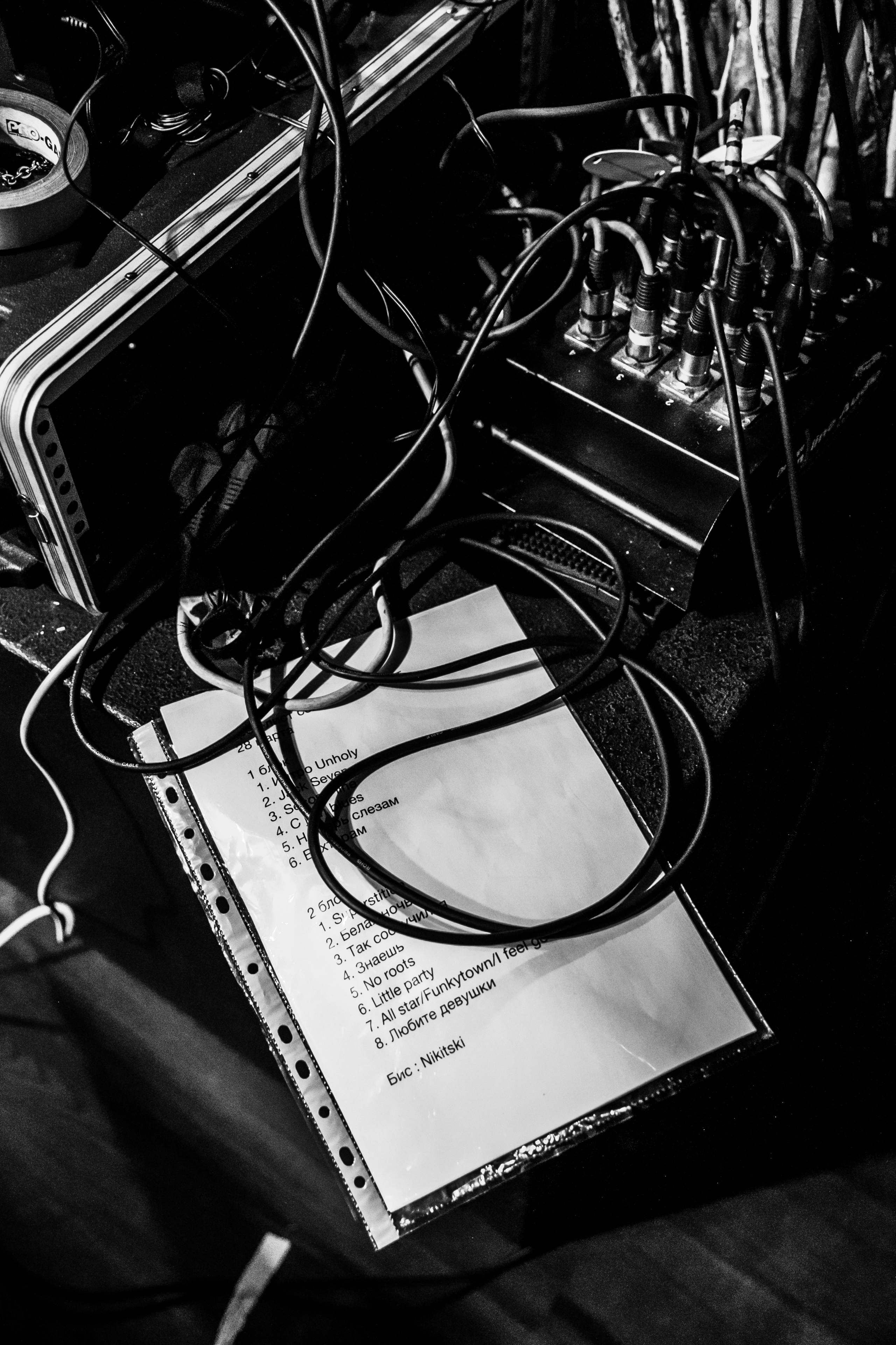 Концерт Mad Brass Band в кафе «Дружба». Свадебный фотограф в Москве Элина Ларченкова. Фото, которые цепляют