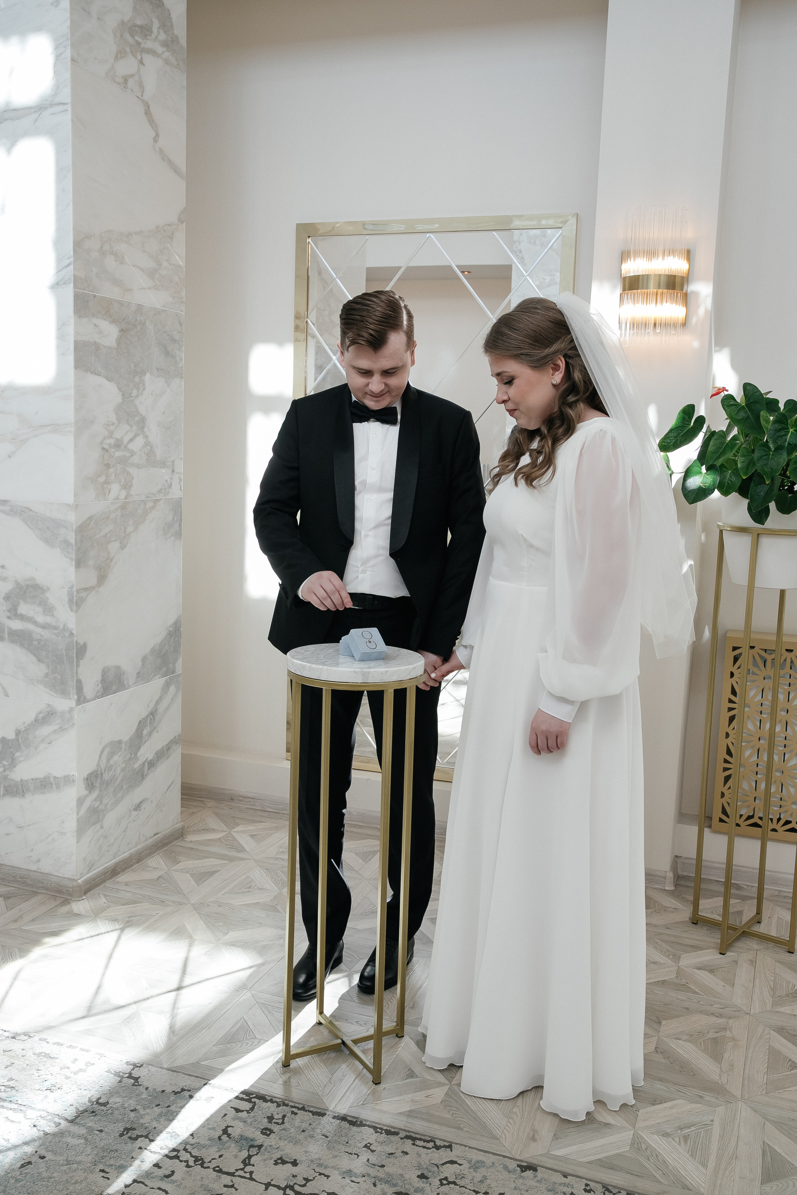 Роспись в Бутырском ЗАГСе. Свадебный фотограф в Москве Элина Ларченкова. Фото, которые цепляют