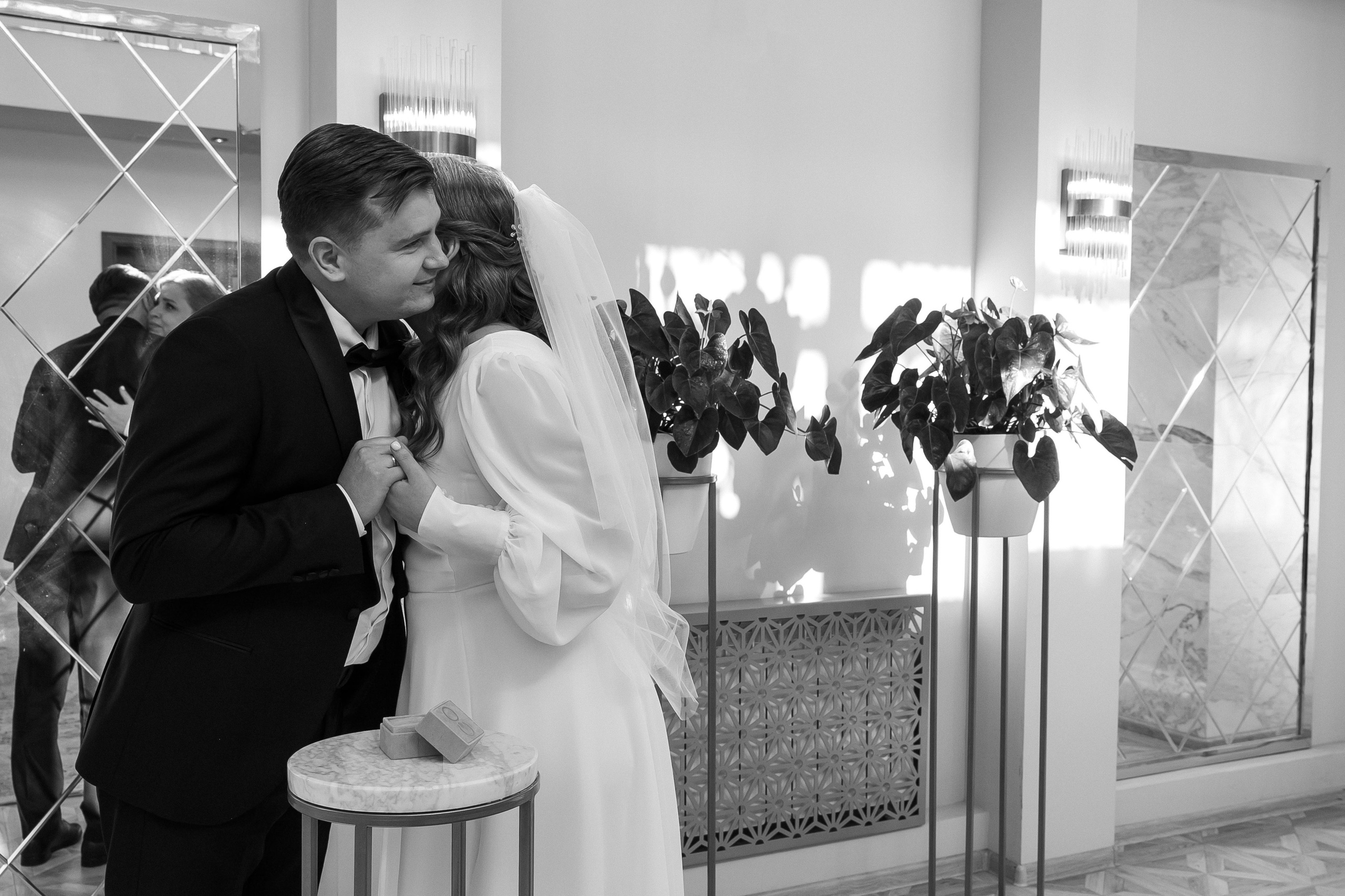 Роспись в Бутырском ЗАГСе. Свадебный фотограф в Москве Элина Ларченкова. Фото, которые цепляют