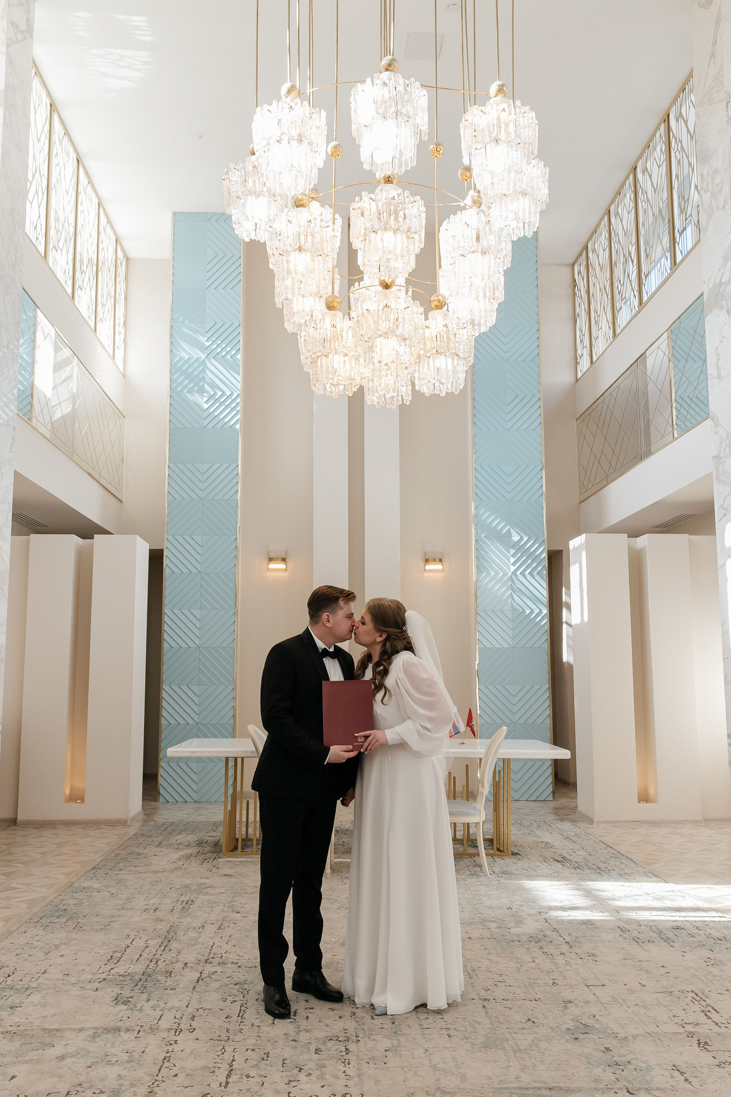 Роспись в Бутырском ЗАГСе. Свадебный фотограф в Москве Элина Ларченкова. Фото, которые цепляют