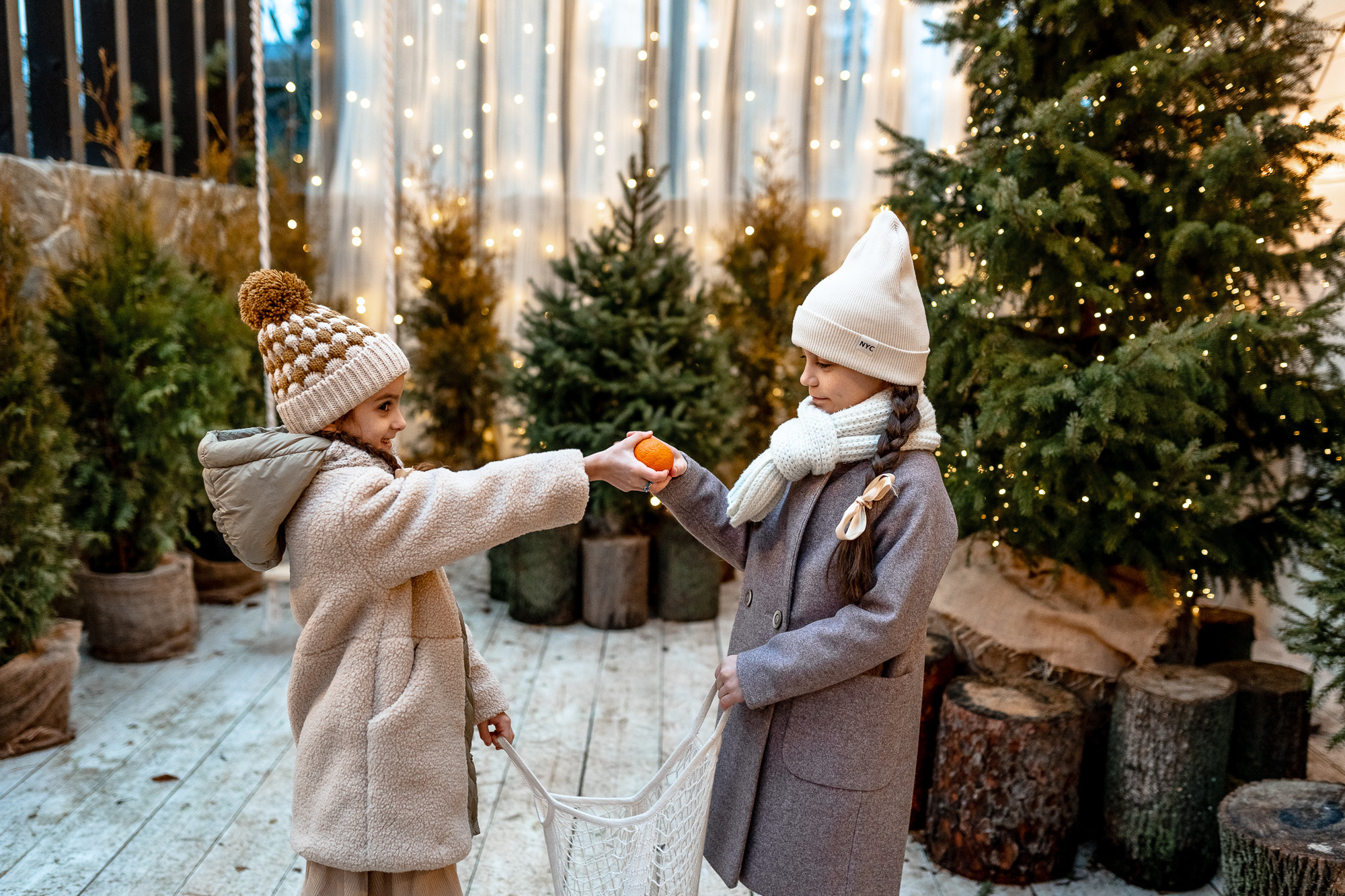 Вика и Сафина. Детский семейный фотограф в Москве Евгения