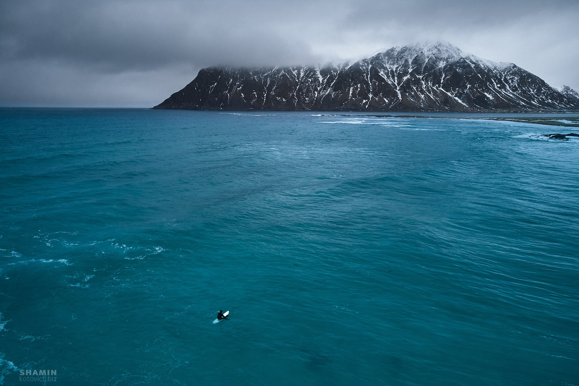 Лофотенские острова — пейзажи, северное сияние и море. Фотограф Константин Шамин. Фотограф Константин Шамин
