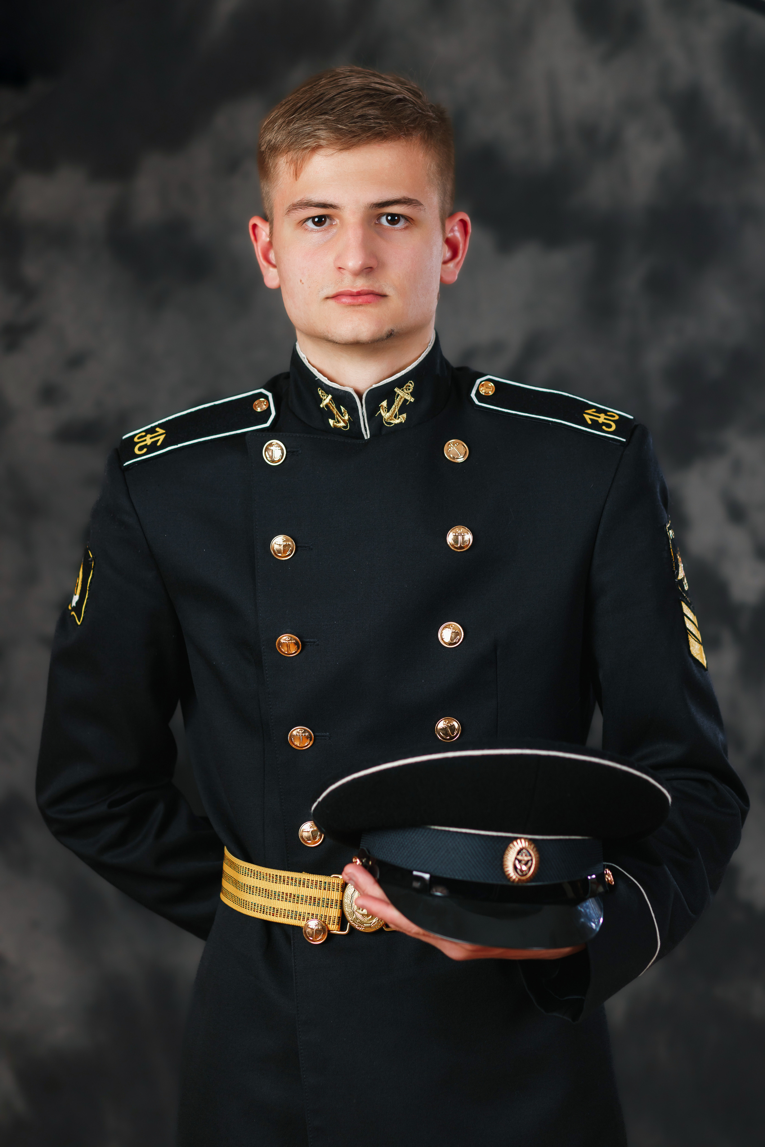 Портретная фотосъемка кадетов 9 класса в Севастополе для альбомов