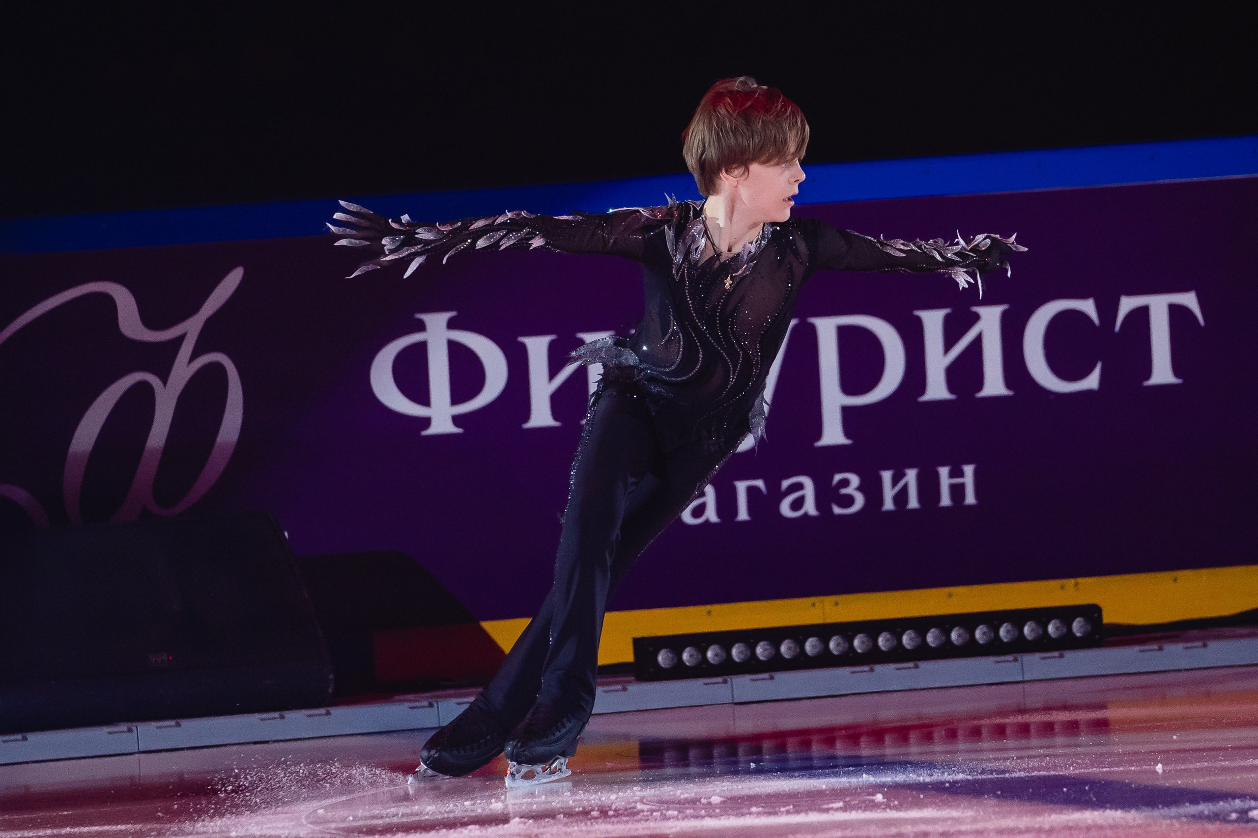 Шоу «Чемпионы на льду» в Новосибирске. Воробьева Ксения — Спортивный и танцевальный фотограф Новосибирск
