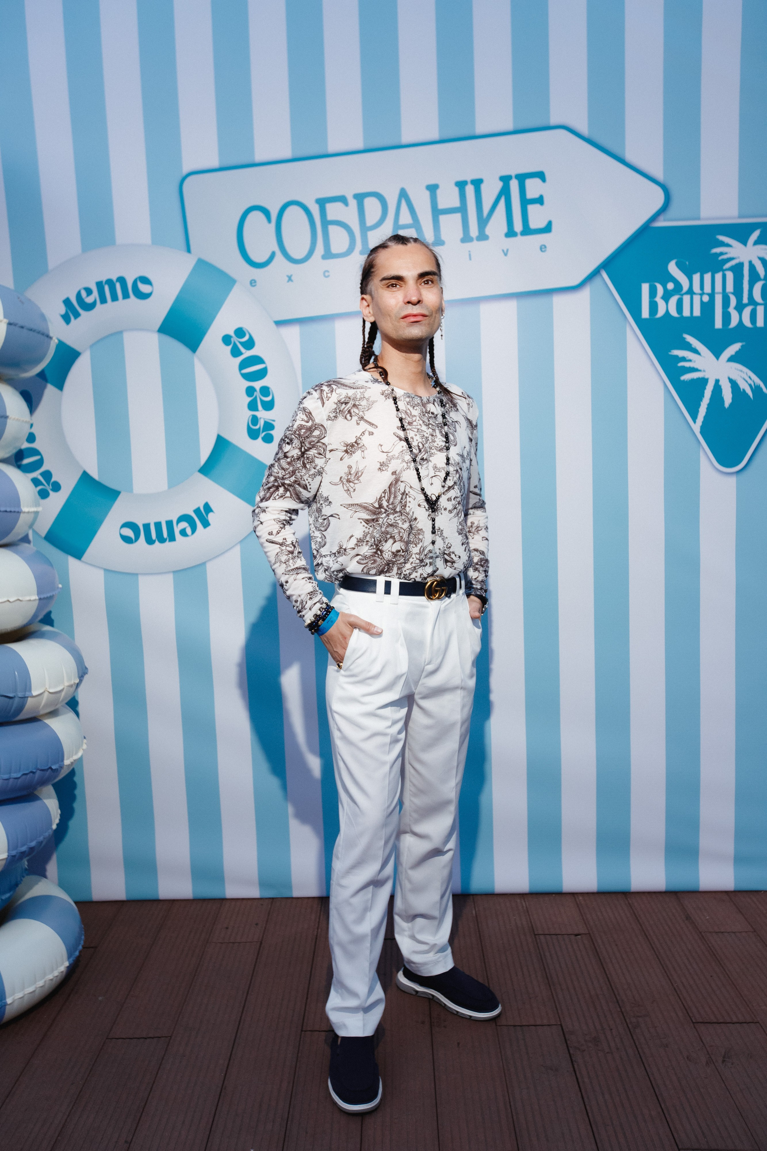 СОБРАНИЕ — ПРЕЗЕНТАЦИЯ НОВОГО НОМЕРА. СВОИ. ФОТООТЧЕТЫ-СОБЫТИЯ-МЕСТА