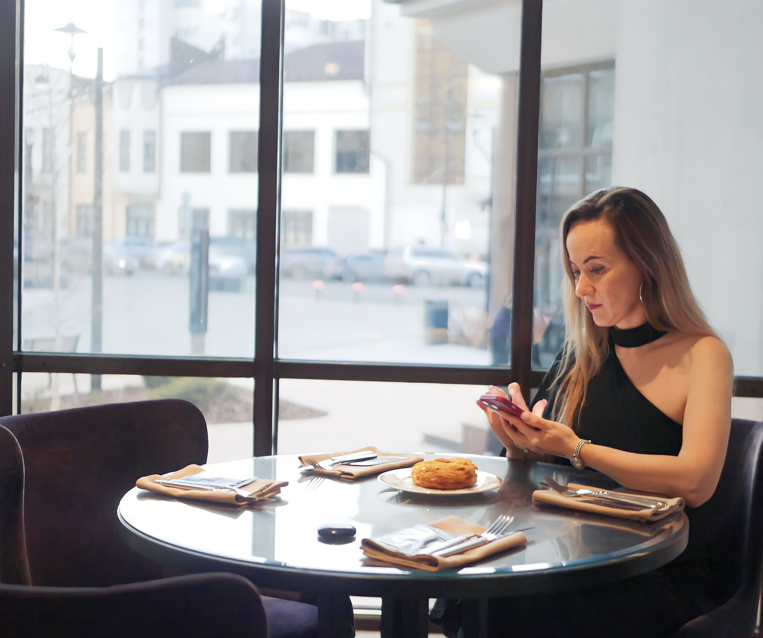 Анна Ротельмель