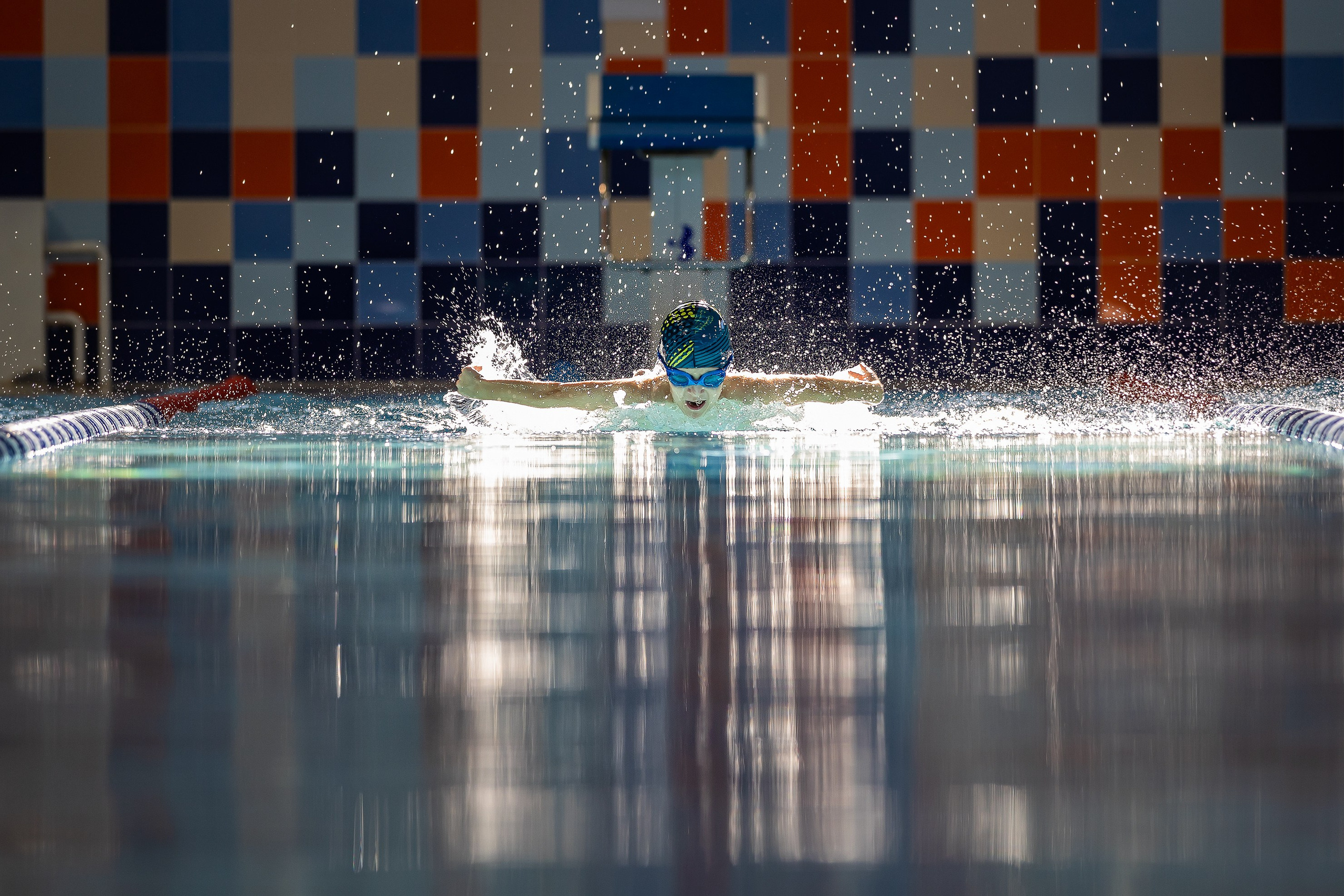 Мартовское солнышко на Весенних стартах клуба по плаванию Begin Swim. Свадебная фотосъёмка в Москве, Туле