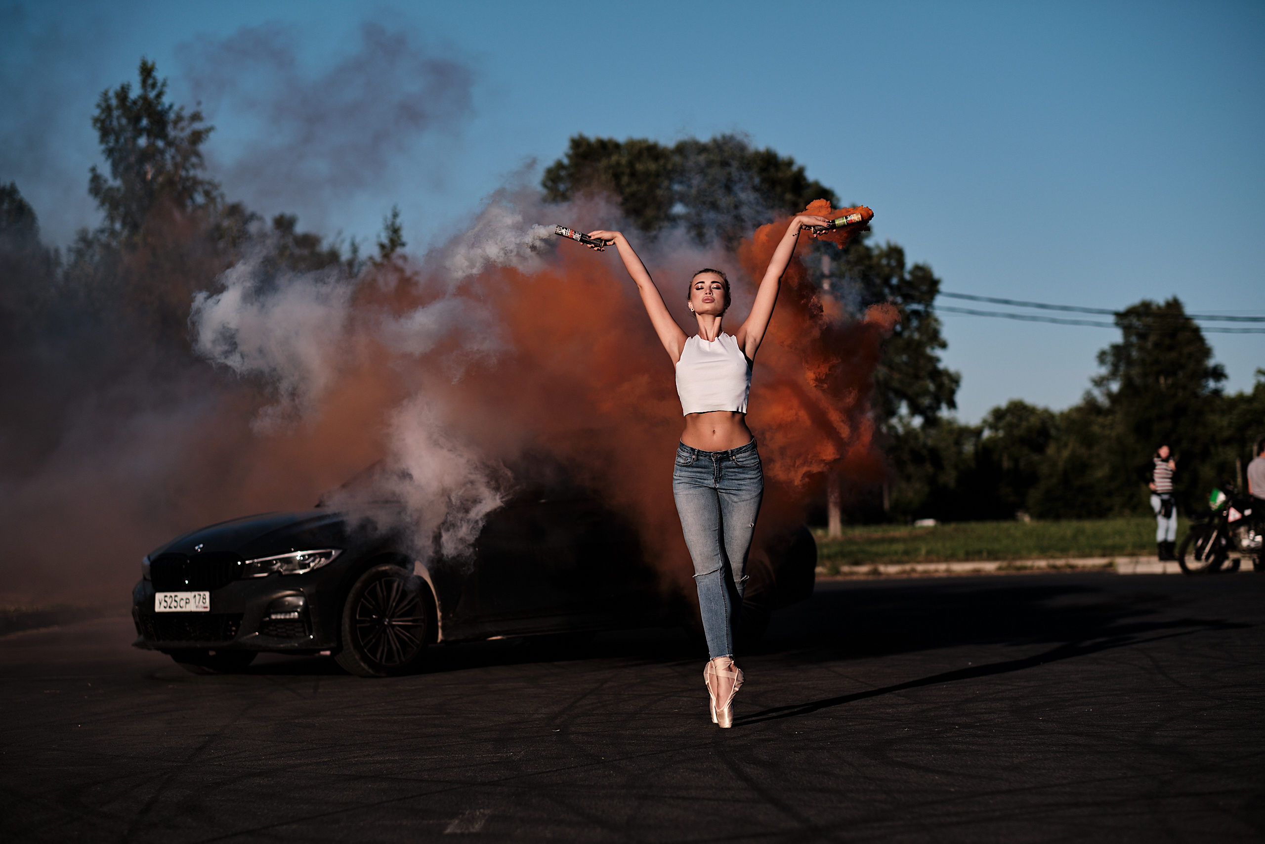 Фотосессия балета с цветным дымом. Портретная фотосъемка в Москве. Фотограф Алексей Афанасьев