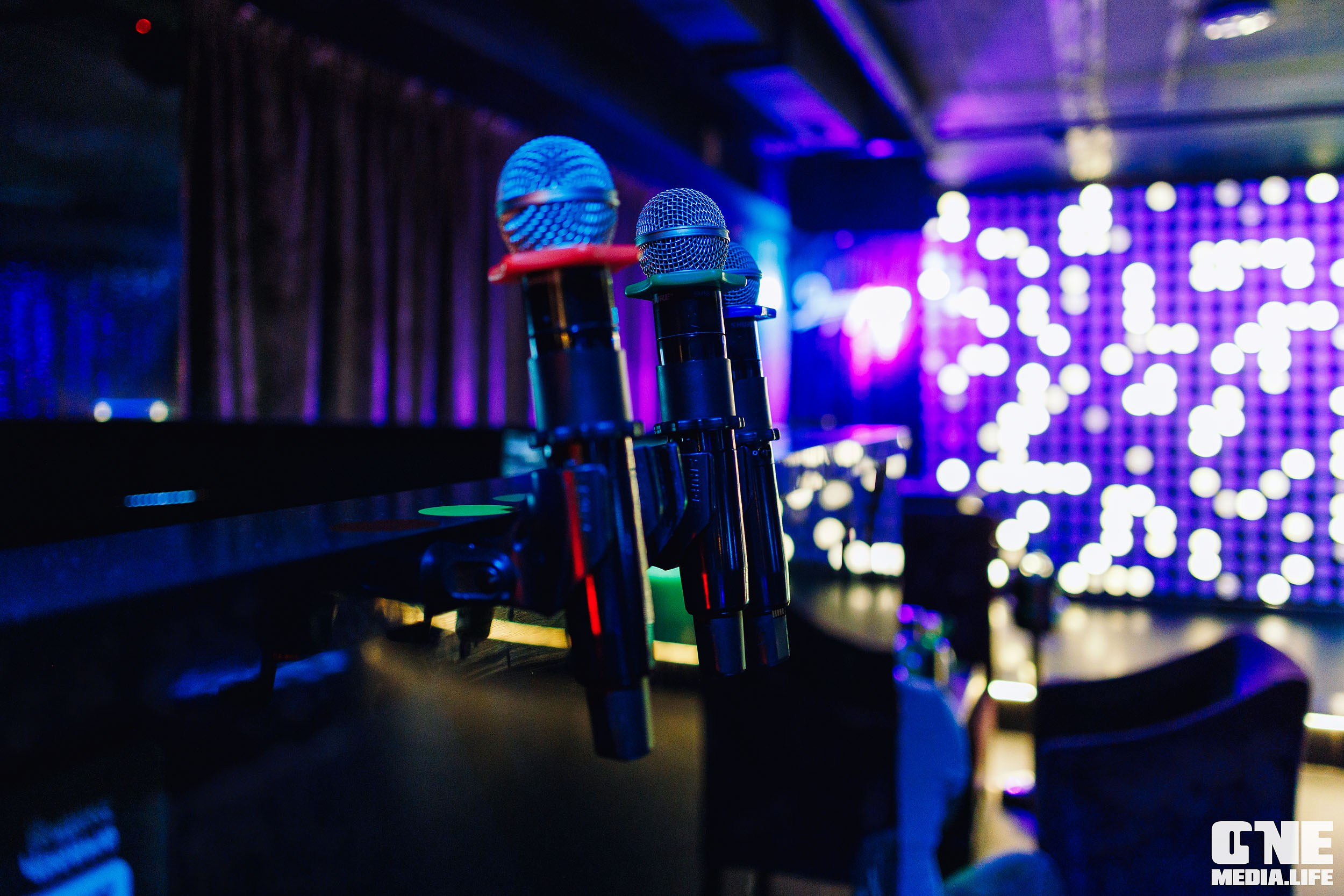 Фоторепортаж из караоке-клуба Эйфория. One Media Life: фоторепортажи, фотоотчеты с мероприятий и заведений