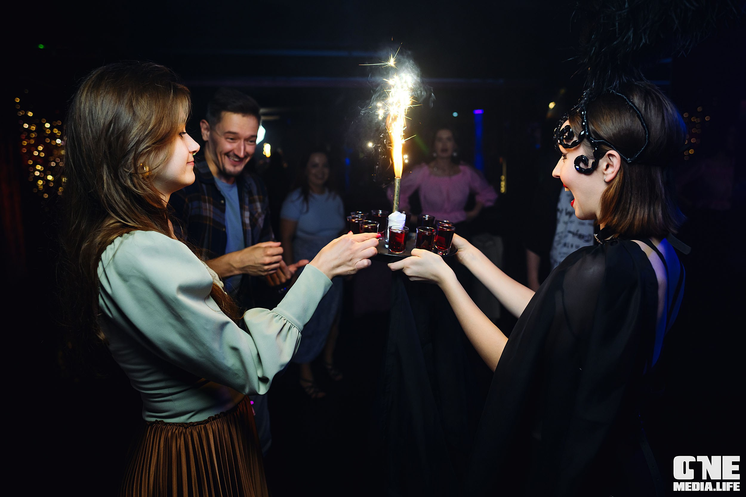 Фоторепортаж из караоке-клуба Эйфория. One Media Life: фоторепортажи, фотоотчеты с мероприятий и заведений