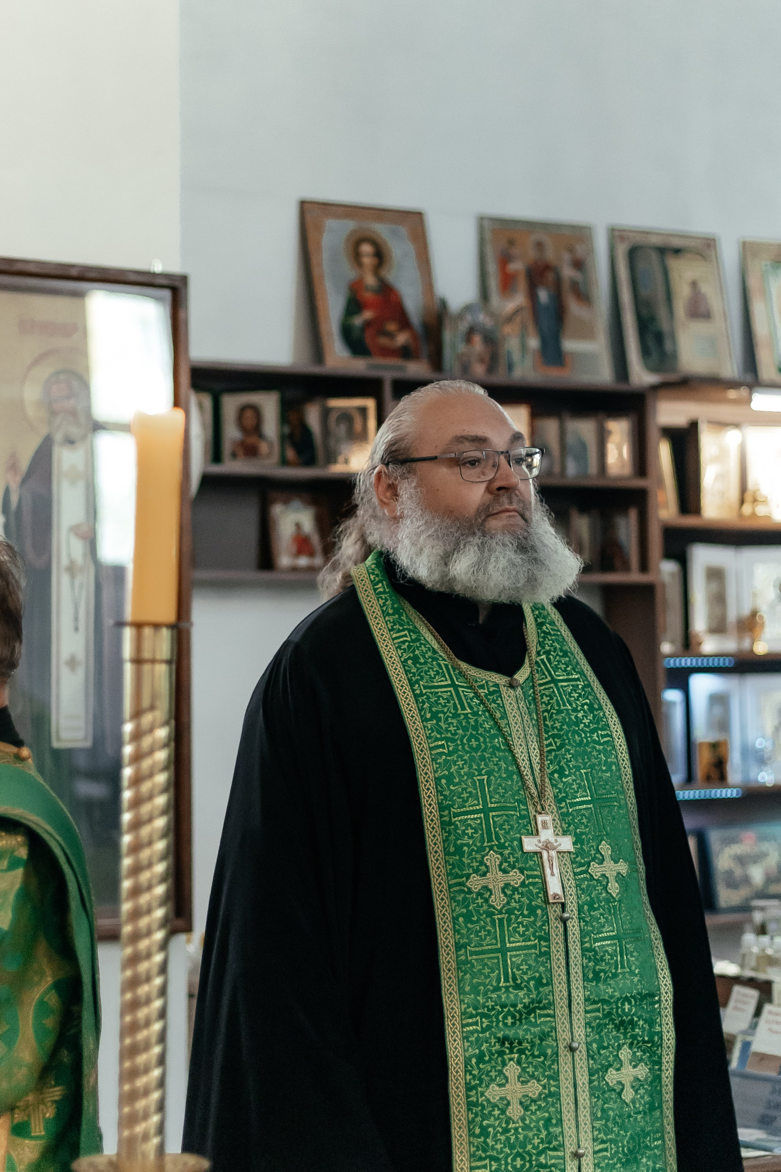 В Спасский храм принесен ковчег с мощами блгвв. кн. Петра и Февронии. Саратовское Северо-Западное благочиние