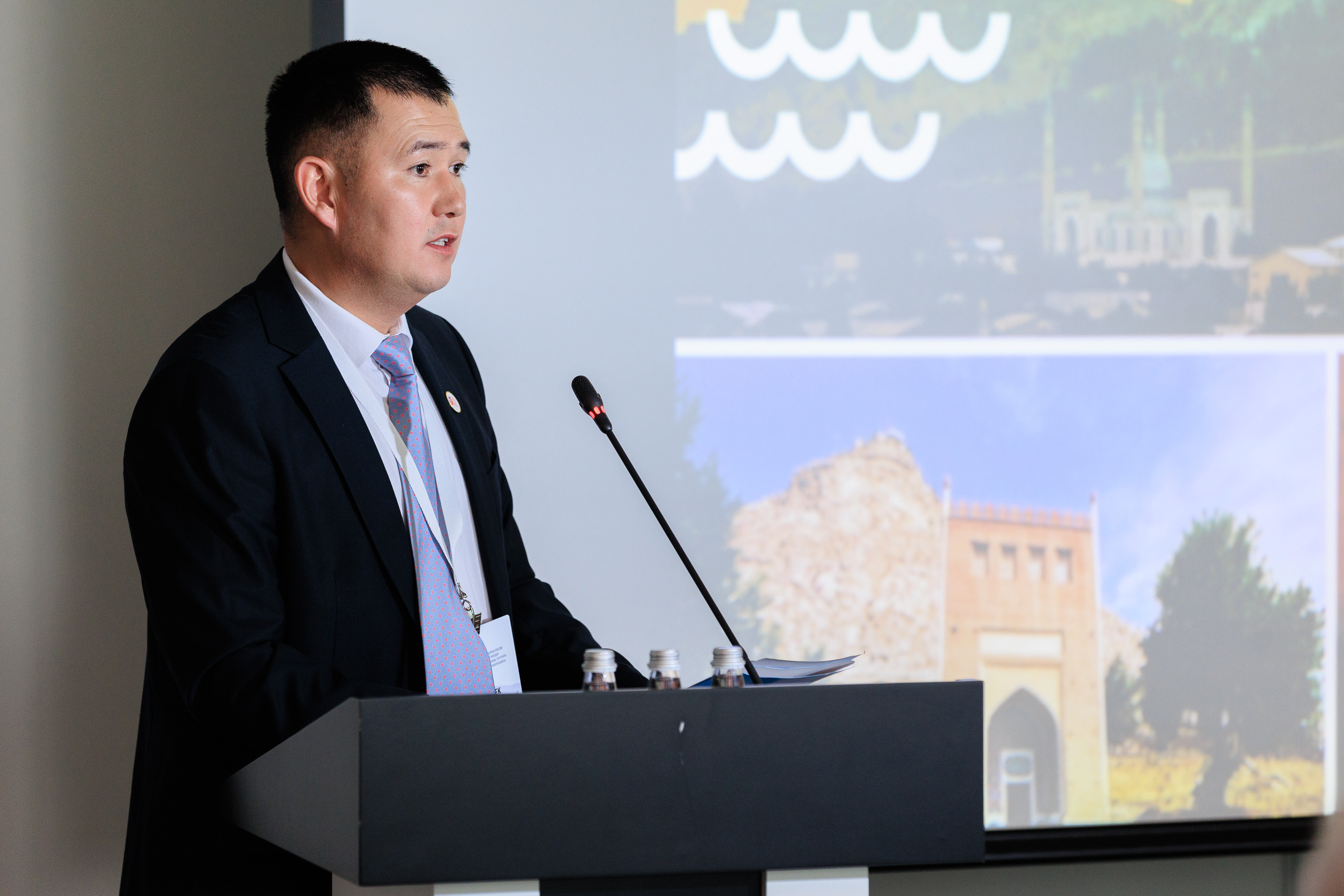 Фотограф на форум. Контент для бизнеса в Екатеринбурге Полдень Медиа