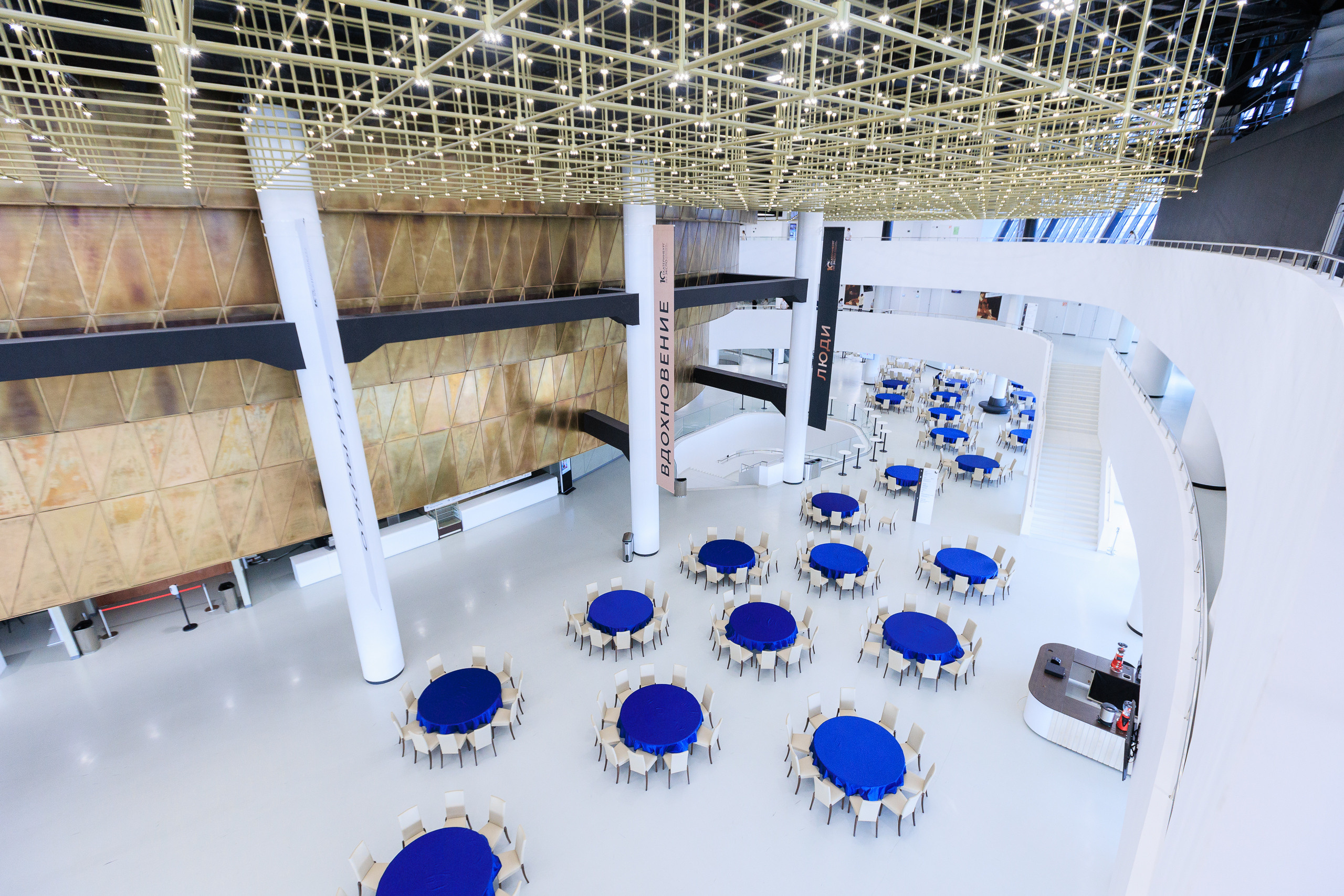 Фотограф на форум. Контент для бизнеса в Екатеринбурге Полдень Медиа