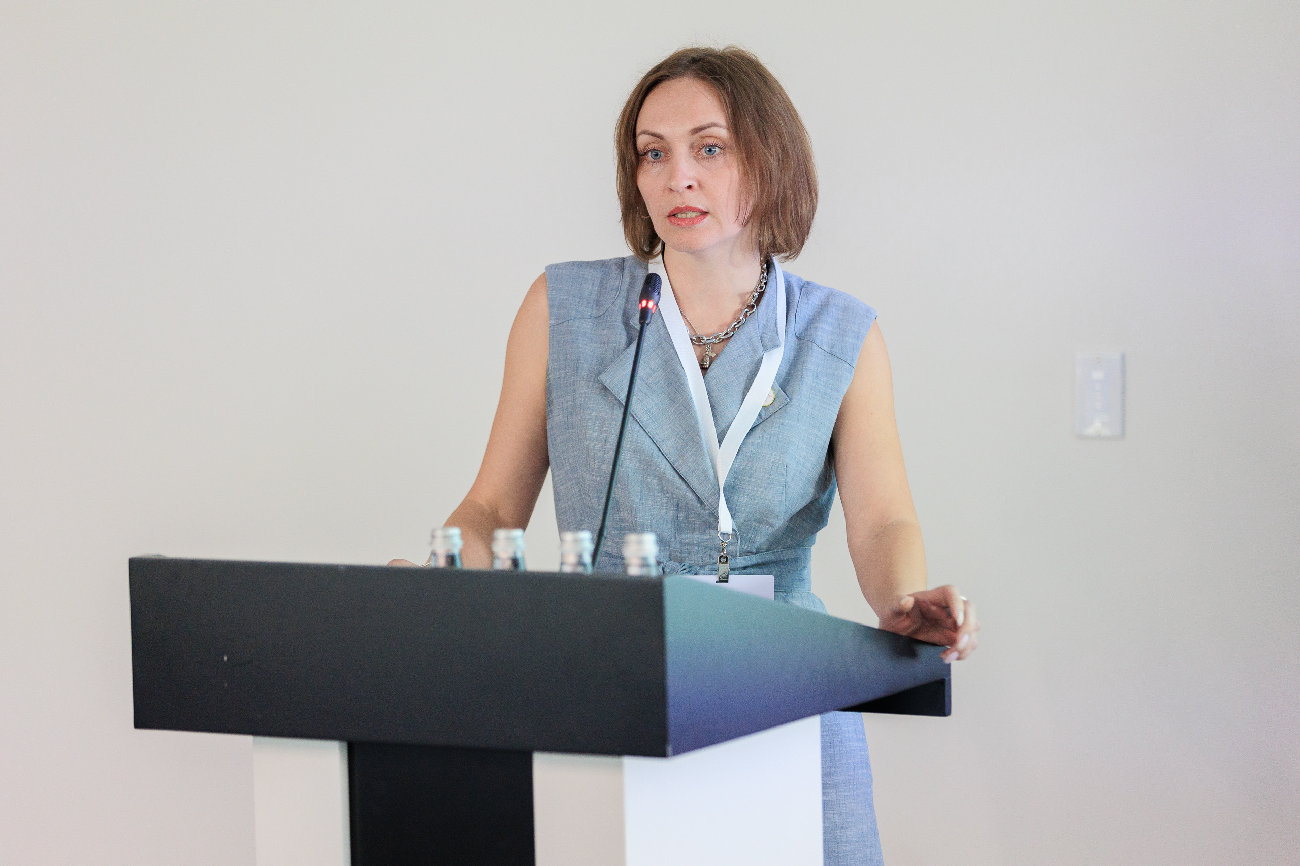 Фотограф на форум. Контент для бизнеса в Екатеринбурге Полдень Медиа