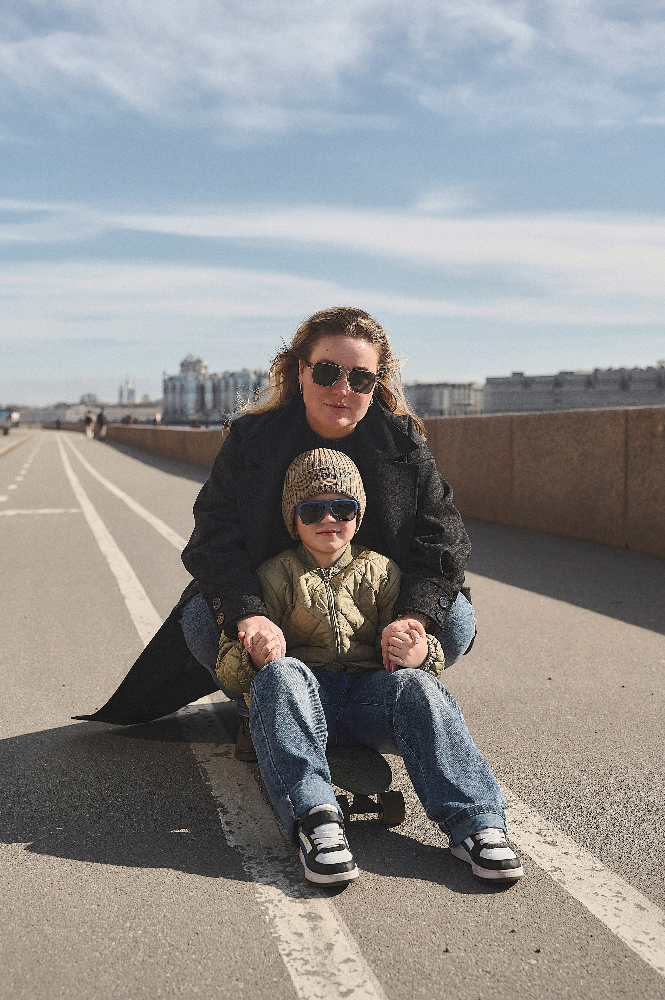 Весенняя прогулка на набережной. Семейный и детский фотограф Катерина Рожкова