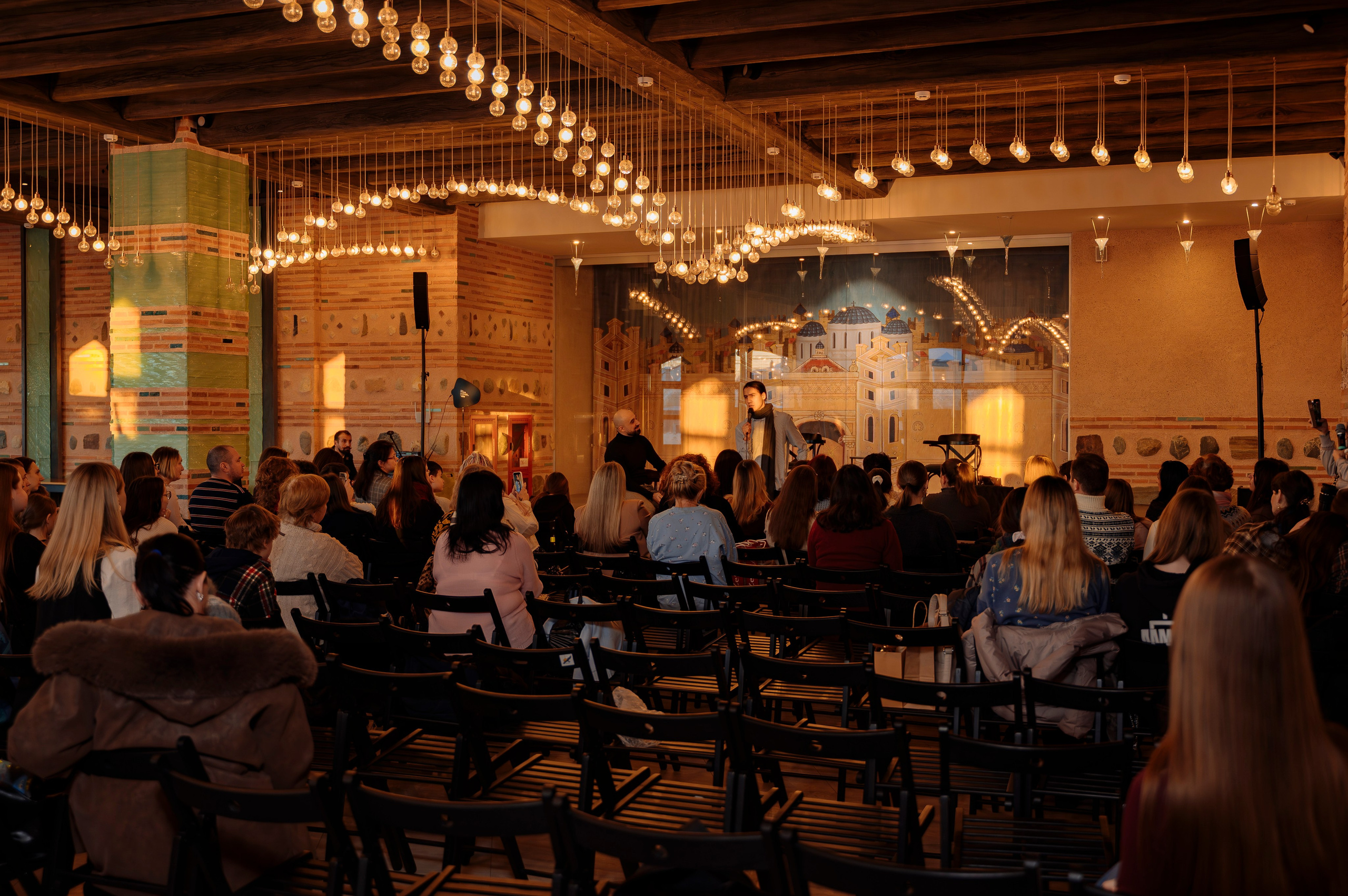 ФАН встреча участников проекта FACTOR.BY: Ибрагима Карасова и Шамхала Хачатуряна. Фотограф Беларусь — Ольга Шаповалова (Жардецкая)