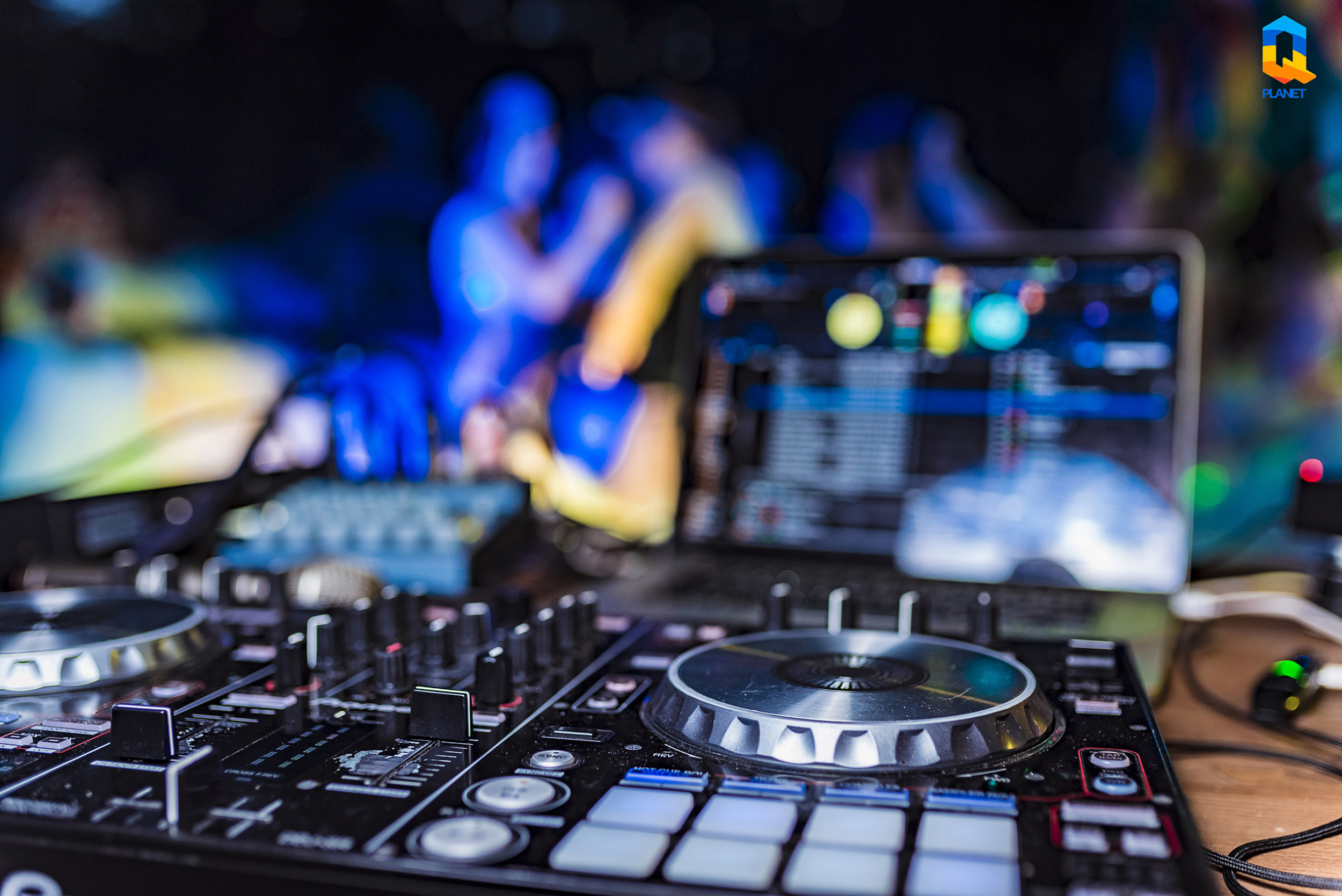 Планета Q. Серия вечеринок. Фотограф Опыт Качество Скорость Горный Алтай Барнаул