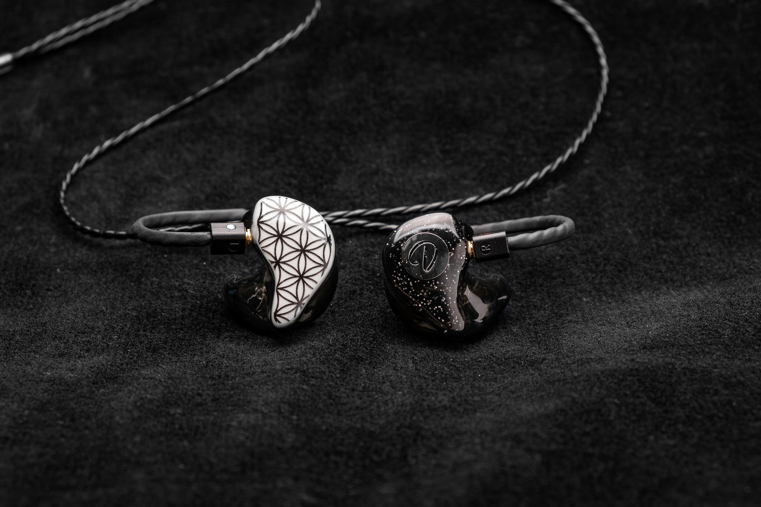 Кастомные наушники. Devite Audio. Фотограф Опыт Качество Скорость Горный Алтай Барнаул