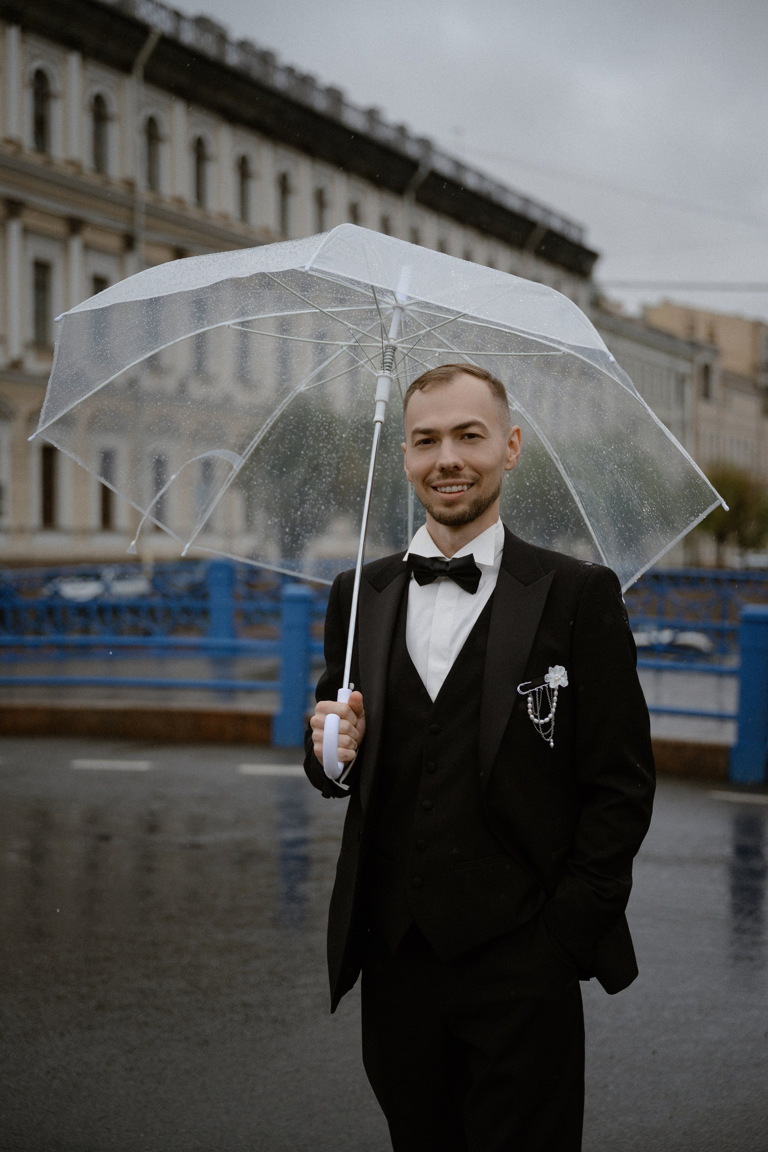 свадебная фотосессия в дождь