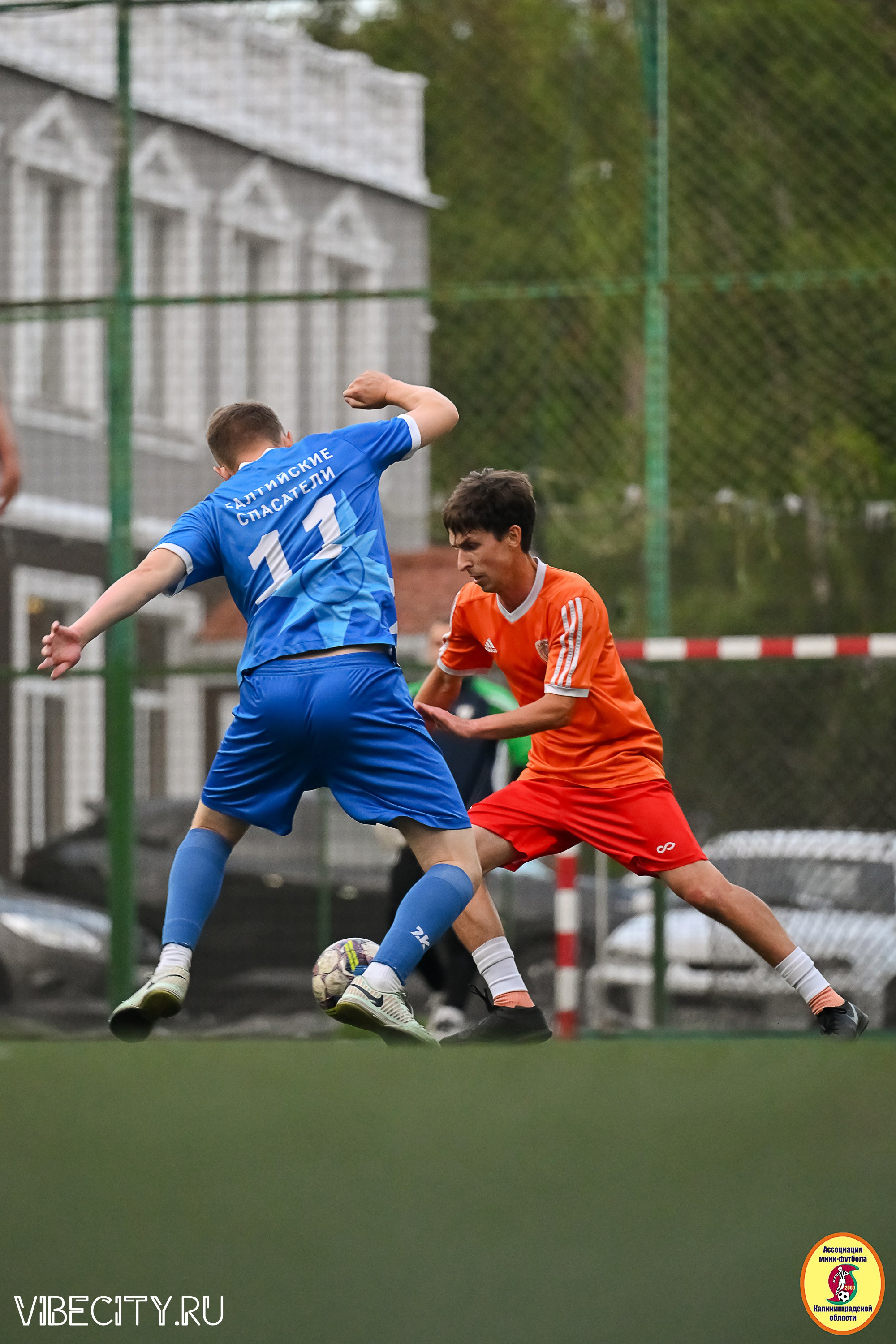 ИГРЫ МИНИ-ФУТБОЛЬНОЙ И КОРПОРАТИВНОЙ ЛИГИ. VIBECITY.RU Вайб Сити Ру Фоторепортажи Фотоотчеты Калининград