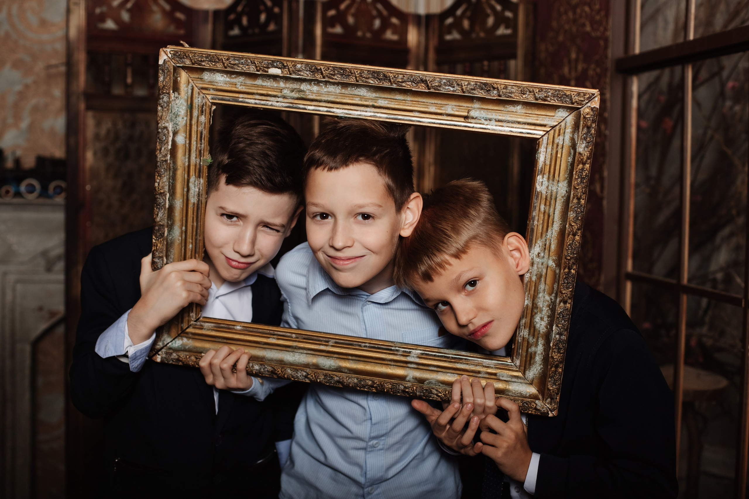 Цена на выпускные альбомы 4 класса. Выпускной альбом в Москве и Домодедово Вышка Школьный фотограф