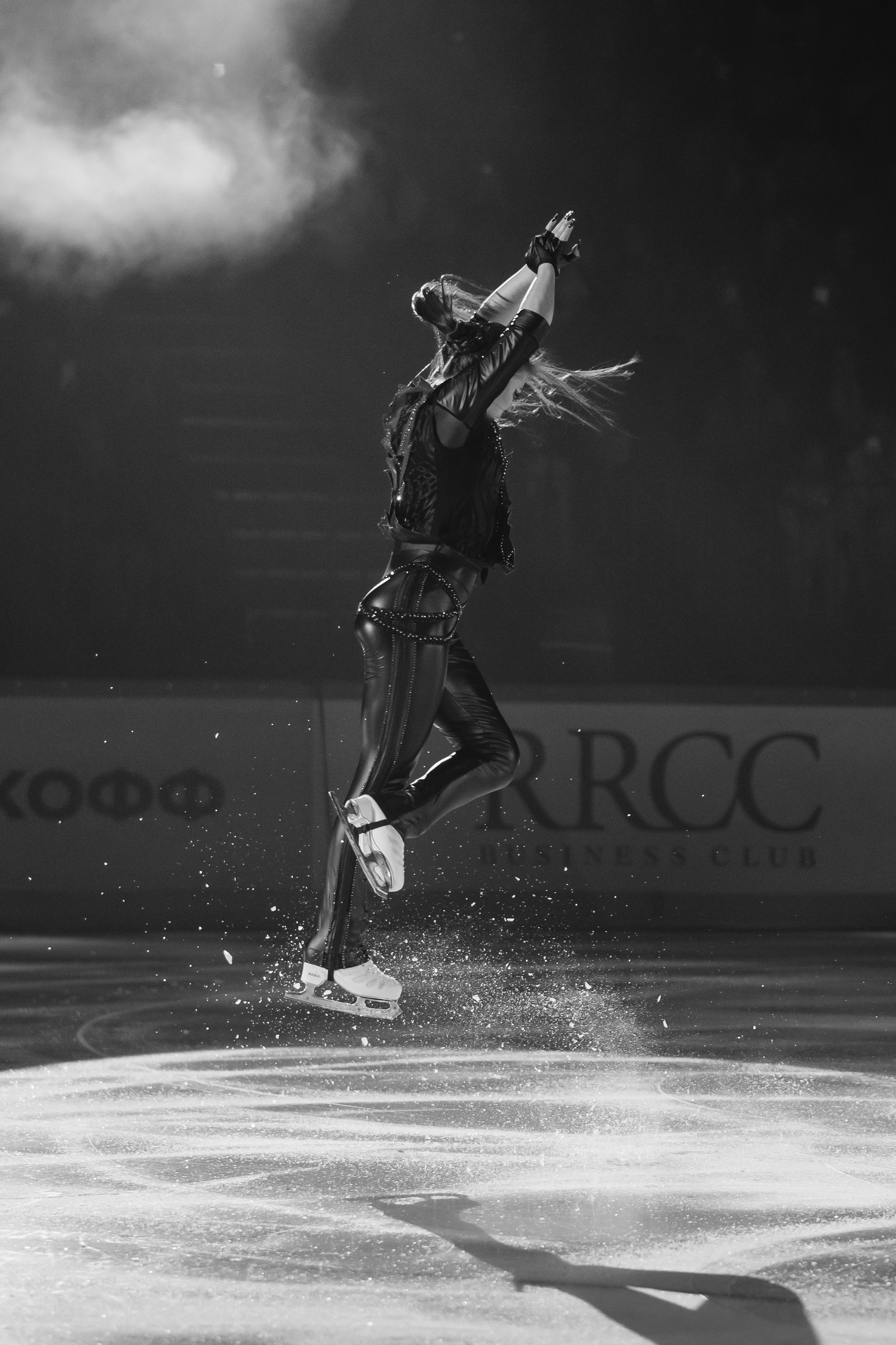 Шоу «Чемпионы на льду» в Новосибирске. Воробьева Ксения — Спортивный и танцевальный фотограф Новосибирск