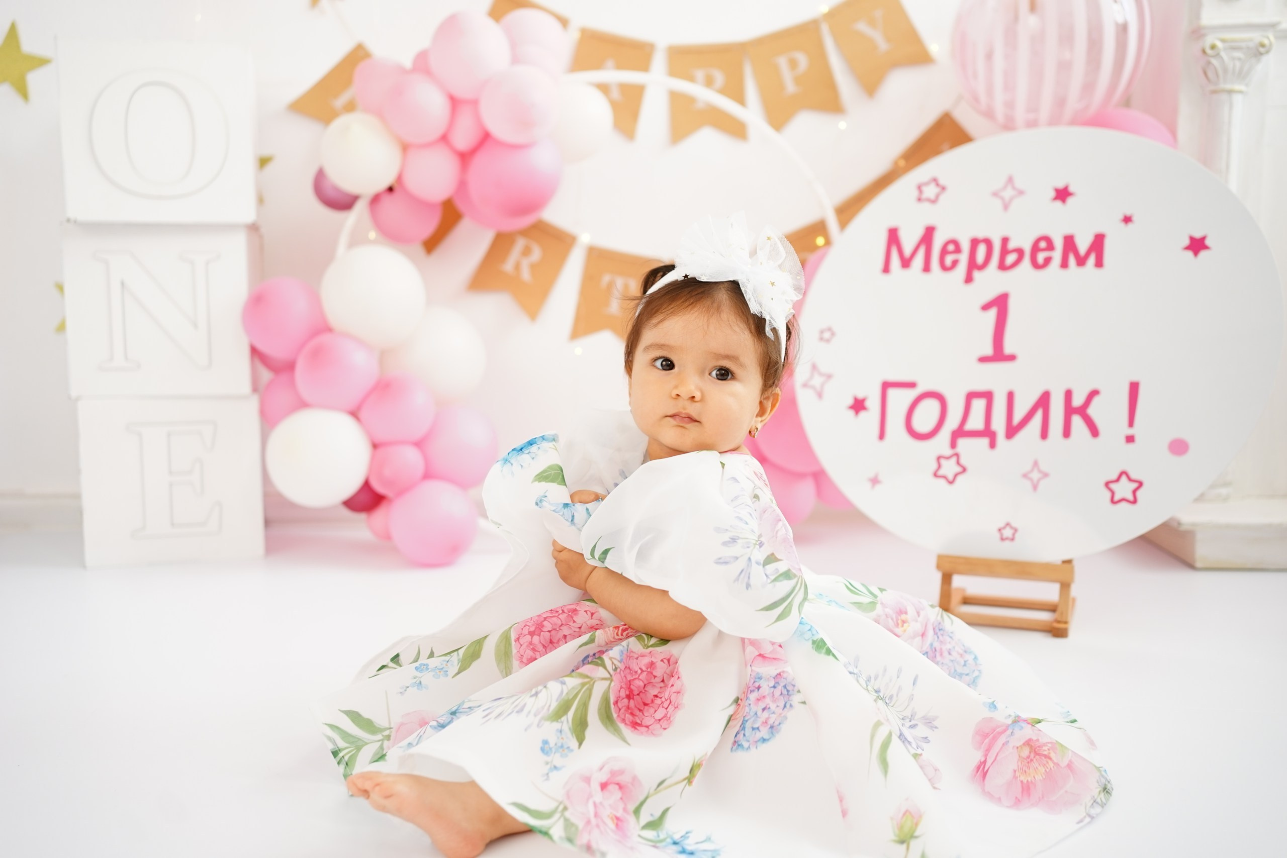 Фотоссесия на Годик для Девочки. Детская Фотостудия ГОДОВАСИКИ в Санкт-Петербурге фотосесия на годик