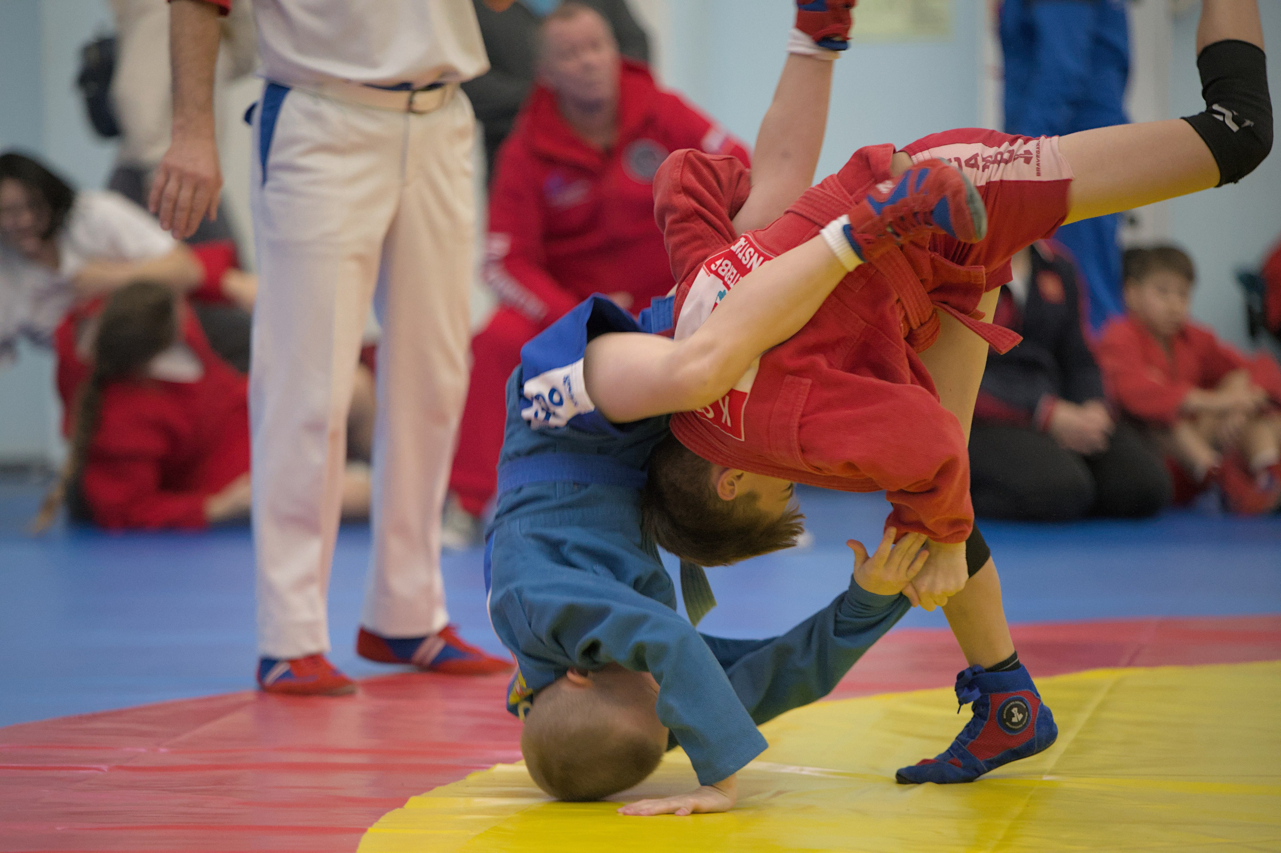 Самбо. Региональные соревнования «Невские звезды». Фото детских спортивных мероприятий и всякое интересное через объектив