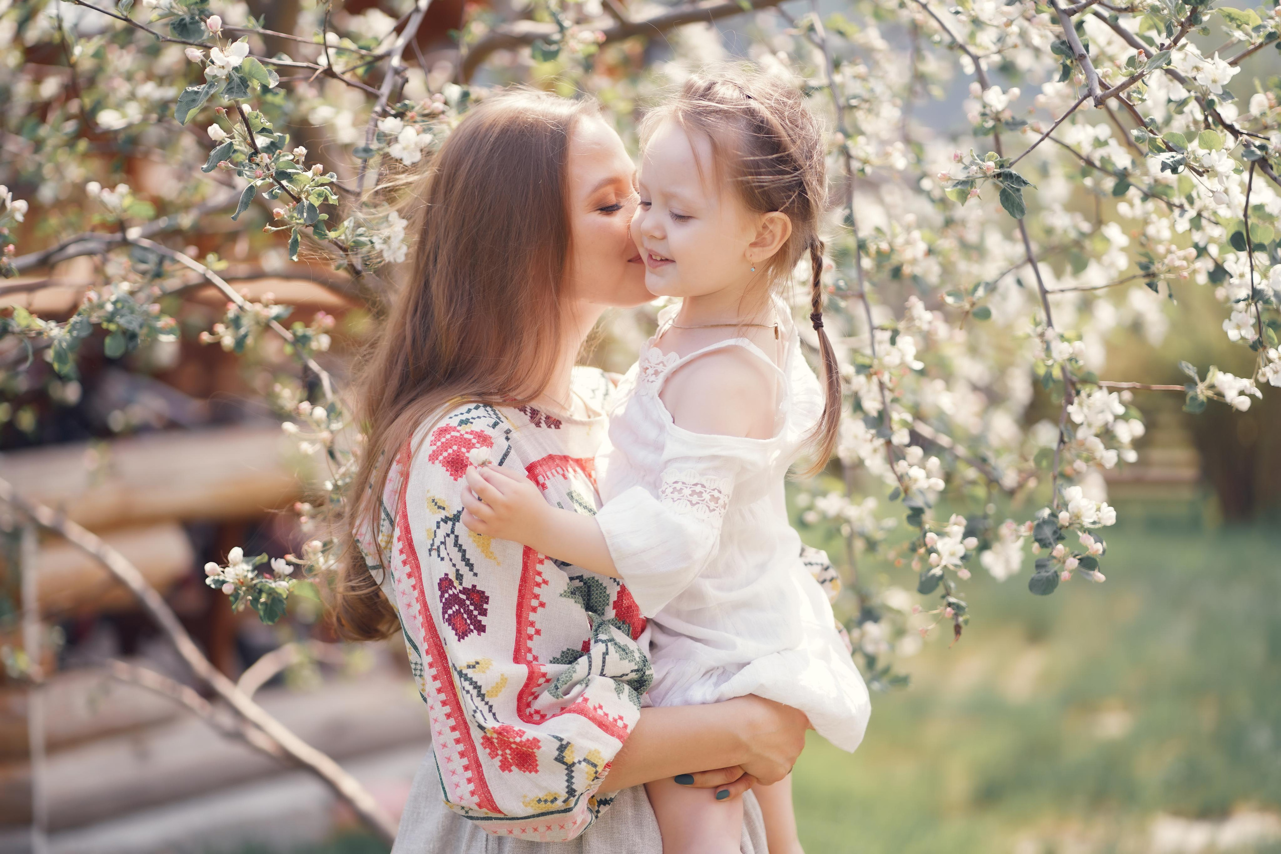 Весенние фотосессии в Мариинске в русском стиле. Портретный фотограф в Москве, Московской области. Деловой портрет