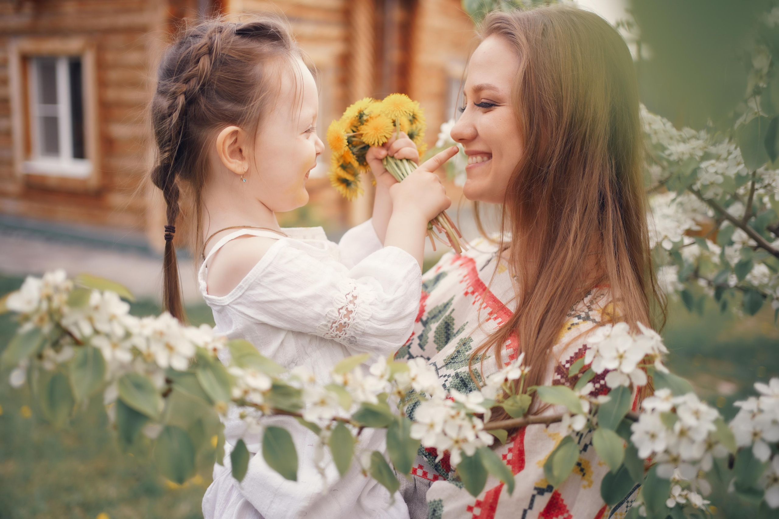 Весенние фотосессии в Мариинске в русском стиле. Портретный фотограф в Москве, Московской области. Деловой портрет