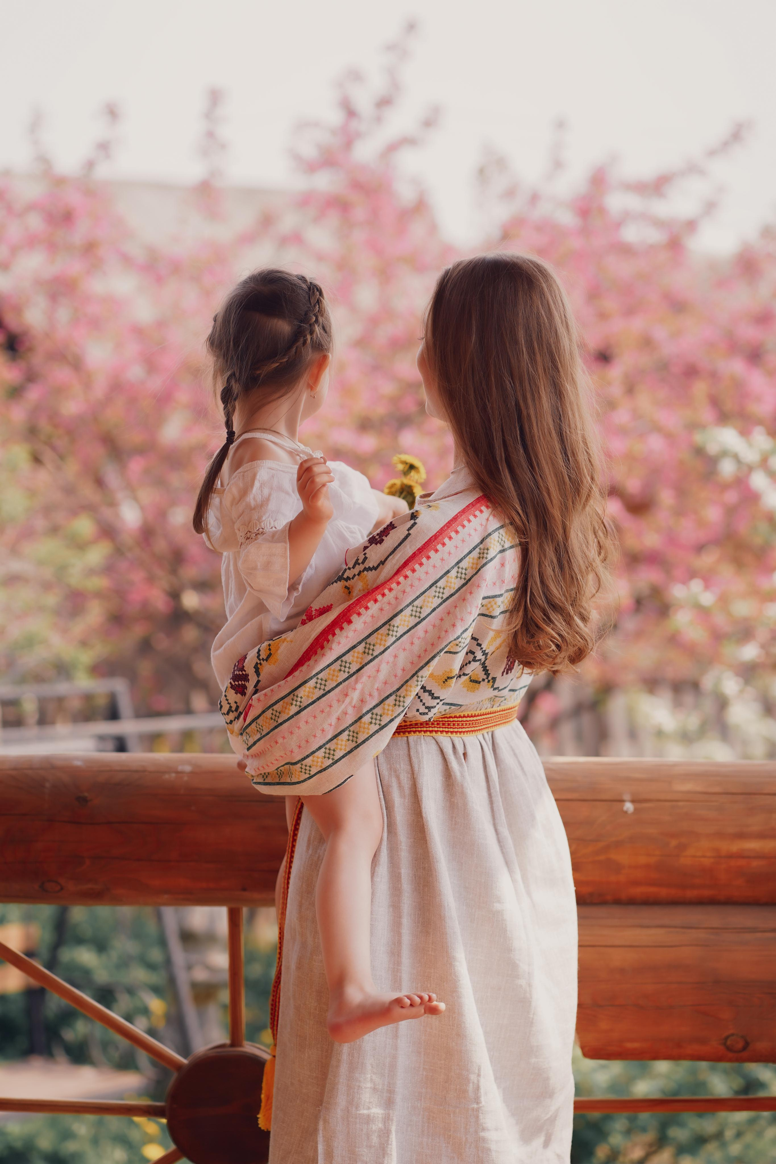 Весенние фотосессии в Мариинске в русском стиле. Портретный фотограф в Москве, Московской области. Деловой портрет