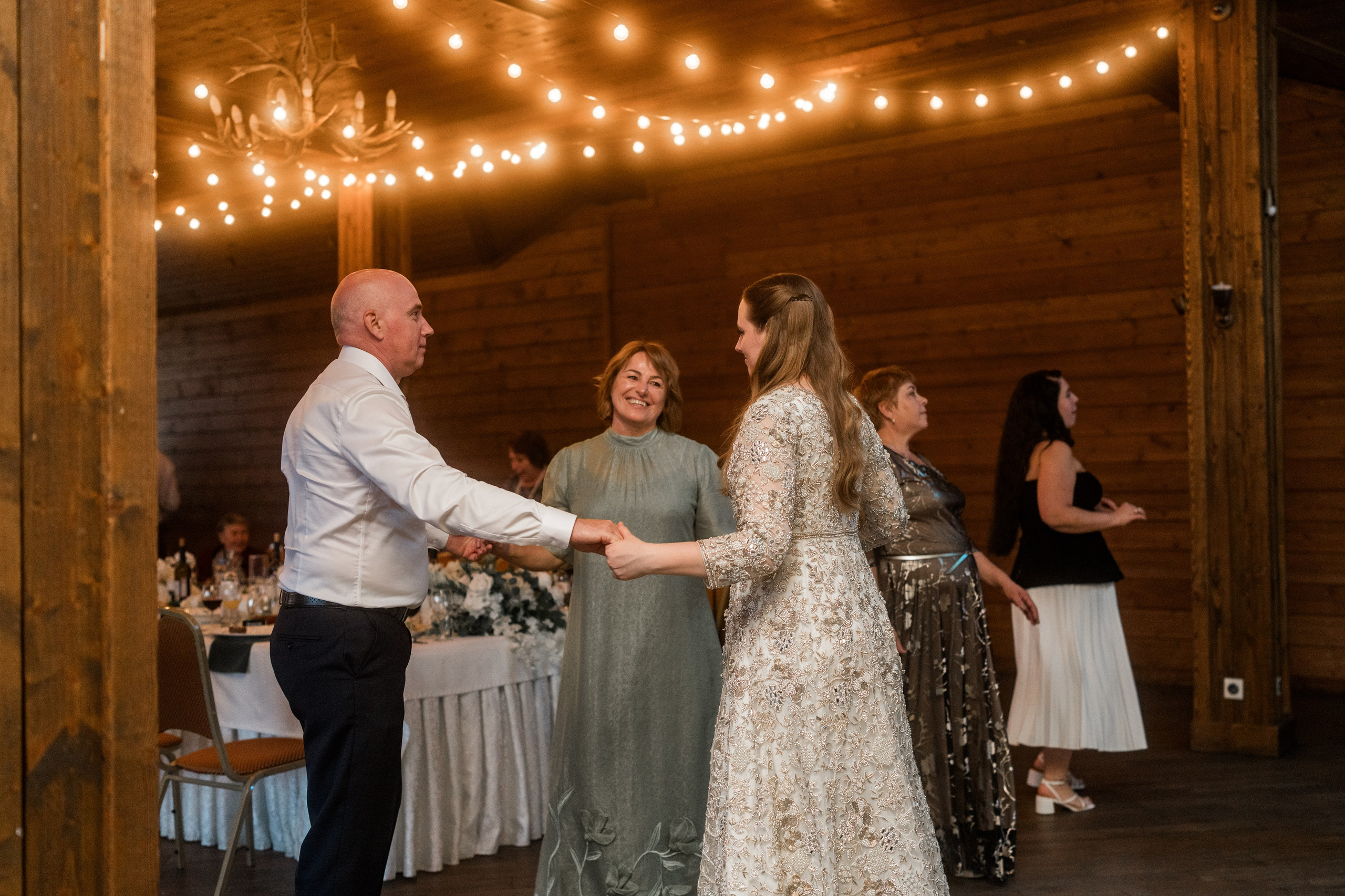 Свадьба Умар и Мила. Банкет. Свадебный и индивидуальный фотограф Аля Мамакова