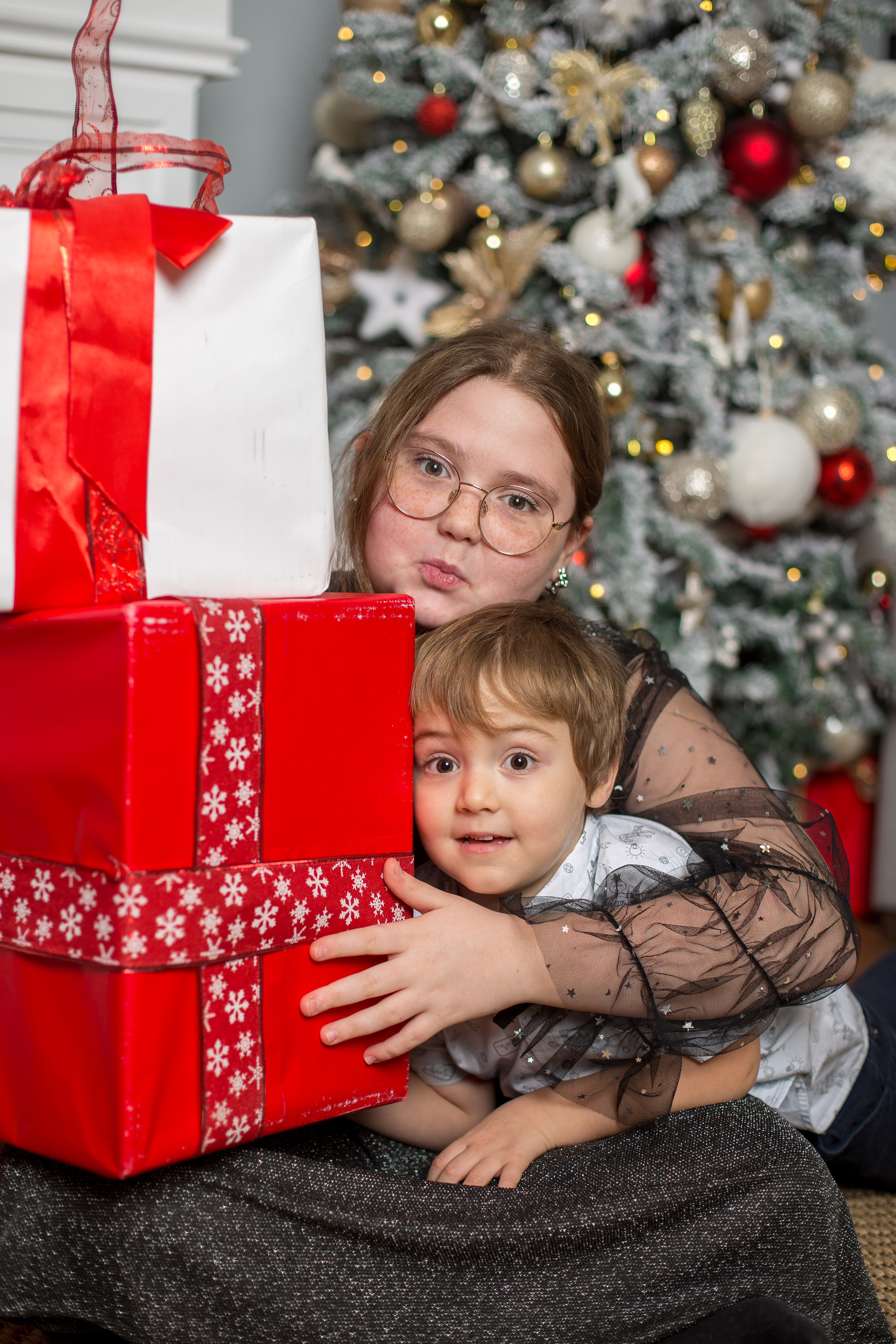 Фотографии детей, фото дети, картинки семья, семья фото, фото семьи, семейная фотосессия, новогодняя семейная фотосессия, новогоднее настроение, новый год спб, старый новый год, детский новый год, фотосессия в спб, новогодняя фотосессия, фотосессия в спб в студии, фотографирование, красивые фотографии, малышка, кидс, детство это, по детски