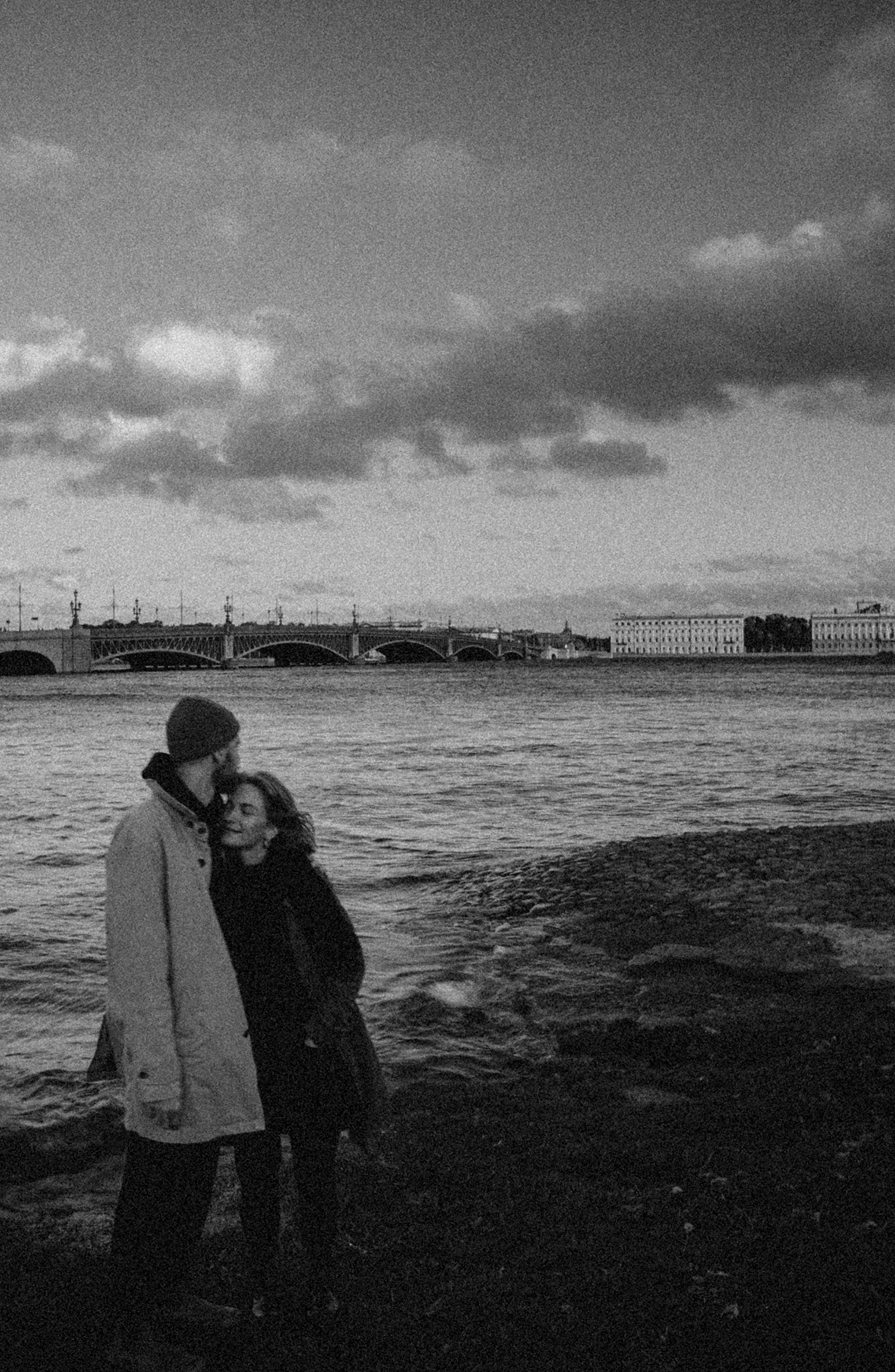 Booking. Elena Raya • Photographer