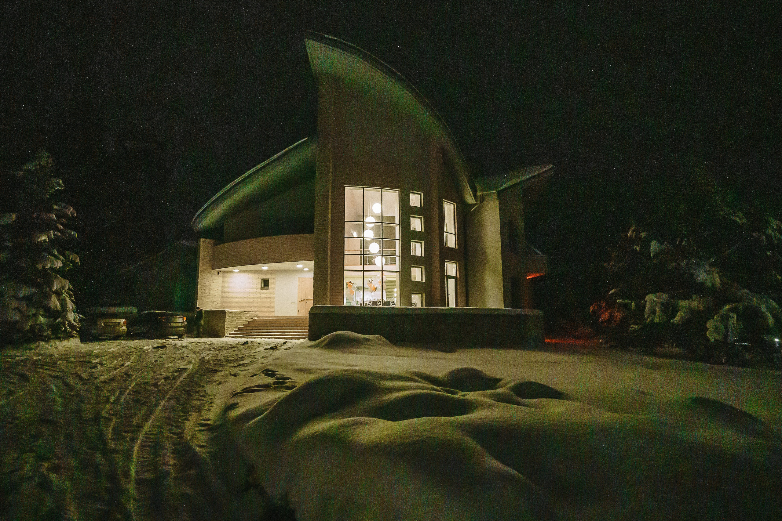 Свадебная фотосессия в Barvikha Hotel & SPA 5*. Свадебный фотограф в Барвихе в ЗАГС