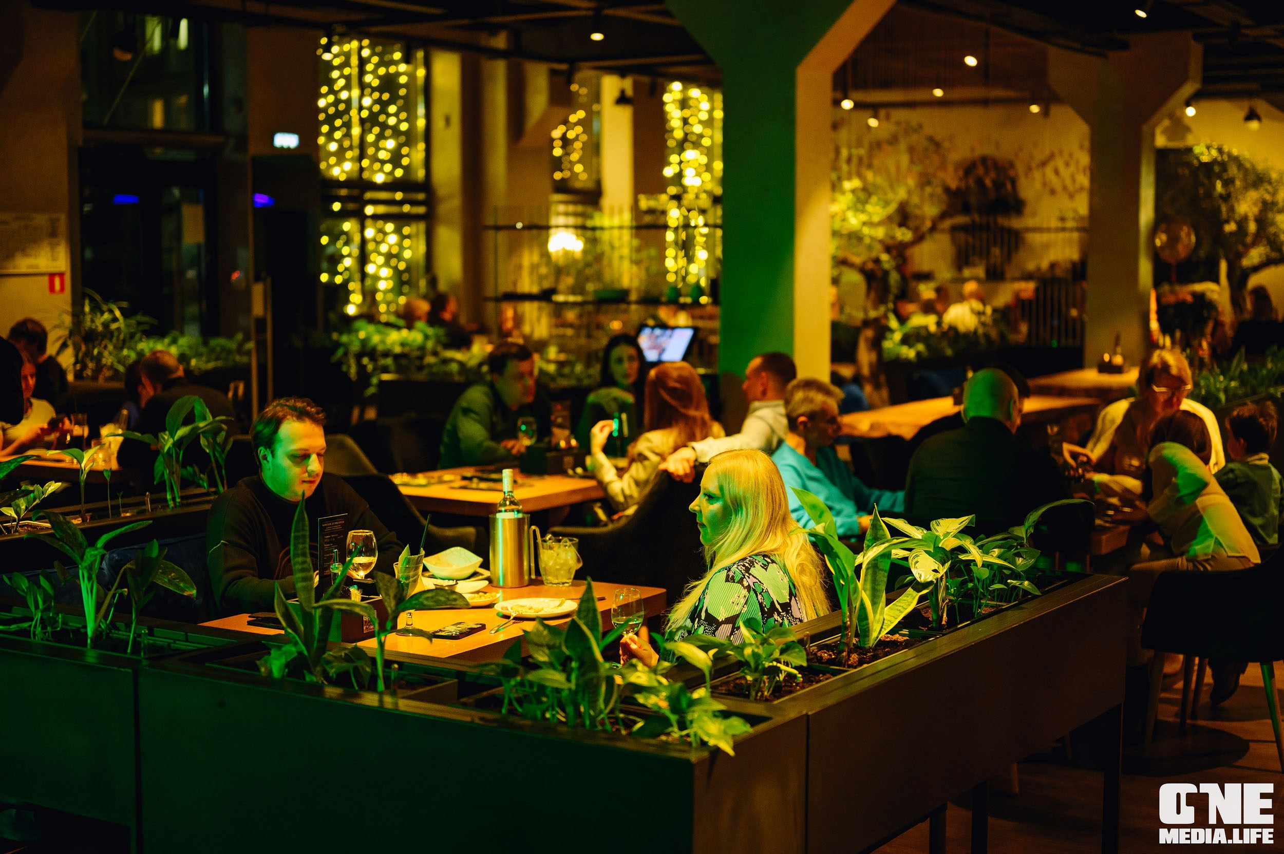 8 Марта в El Greco. One Media Life: фоторепортажи, фотоотчеты с мероприятий и заведений