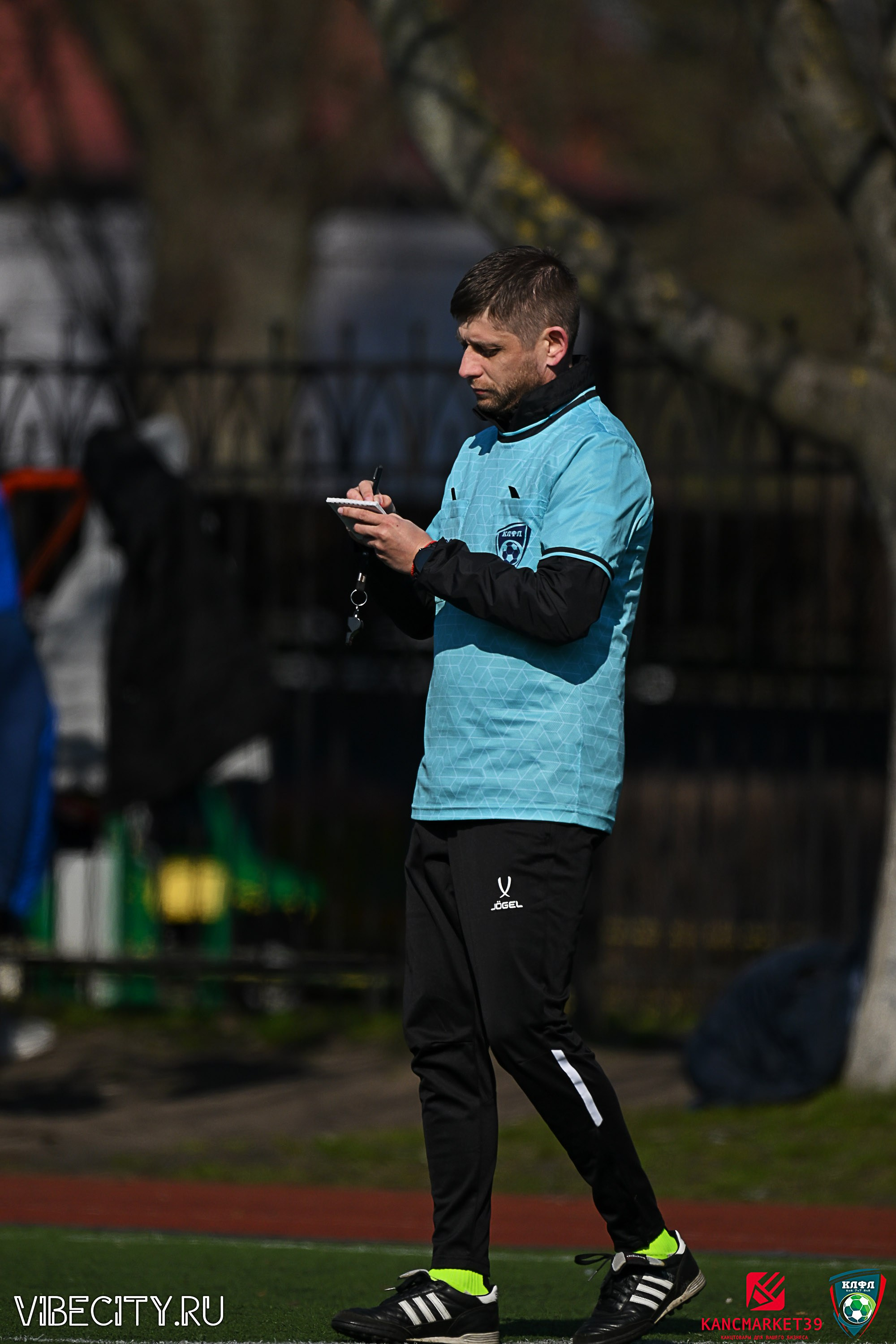 XX ЧЕМПИОНАТ КАЛИНИНГРАДСКОЙ ЛФЛ КАНЦМАРКЕТ39 сезона 2024–2025 гг. VIBECITY.RU Вайб Сити Ру Фоторепортажи Фотоотчеты Калининград