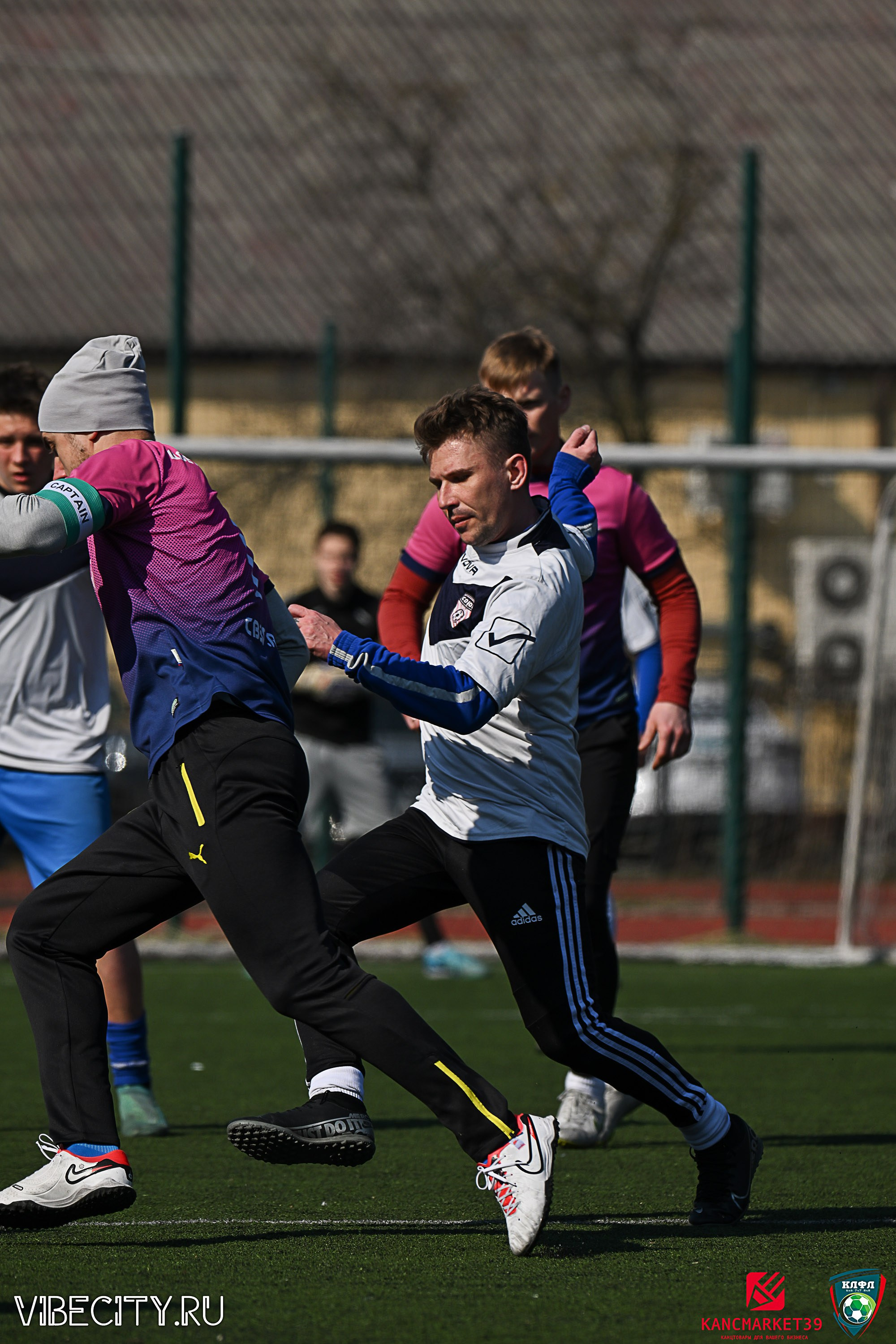 XX ЧЕМПИОНАТ КАЛИНИНГРАДСКОЙ ЛФЛ КАНЦМАРКЕТ39 сезона 2024–2025 гг. VIBECITY.RU Вайб Сити Ру Фоторепортажи Фотоотчеты Калининград
